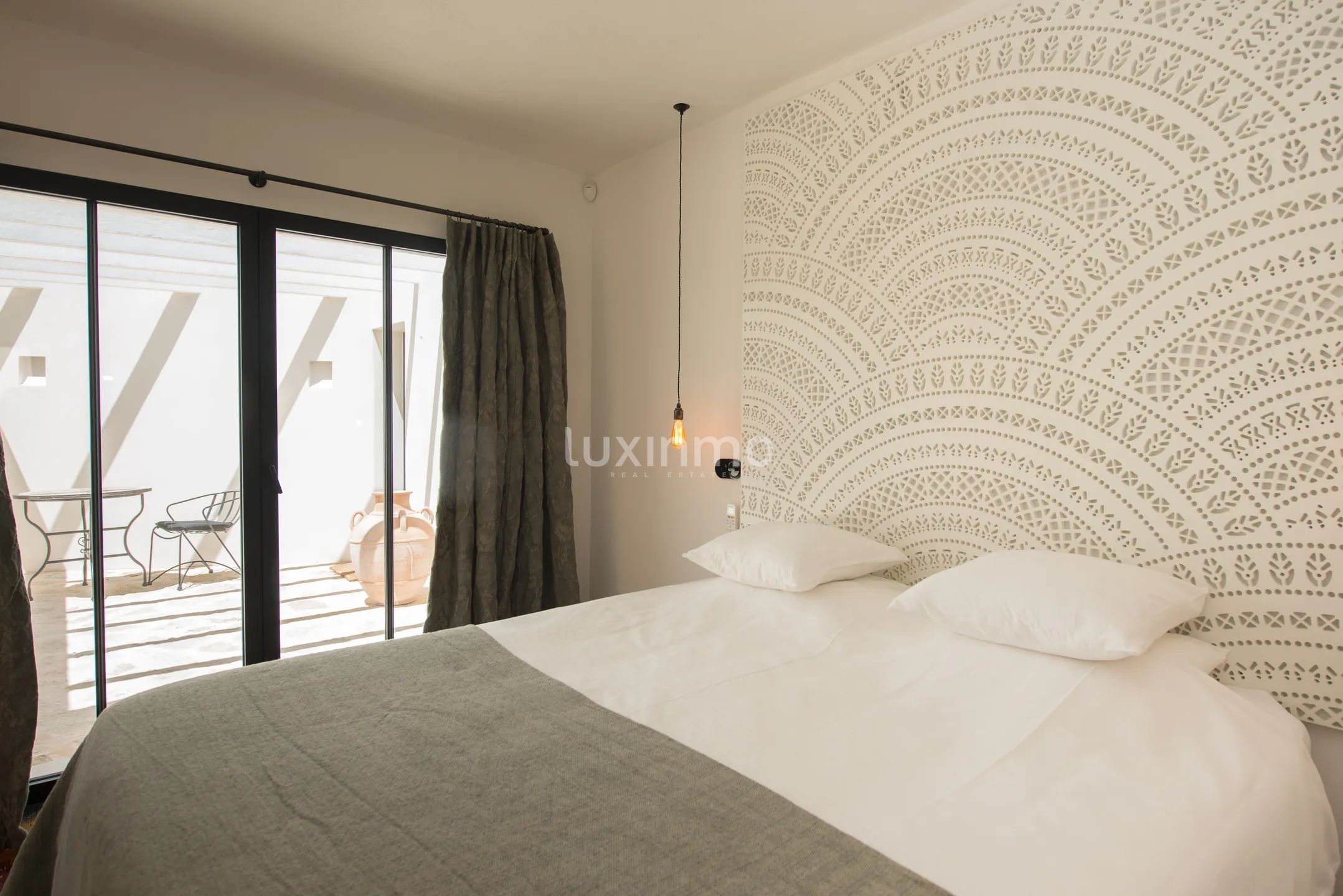 Fantastic turn key Villa for sale with Sea views and Touristic License — photo 41