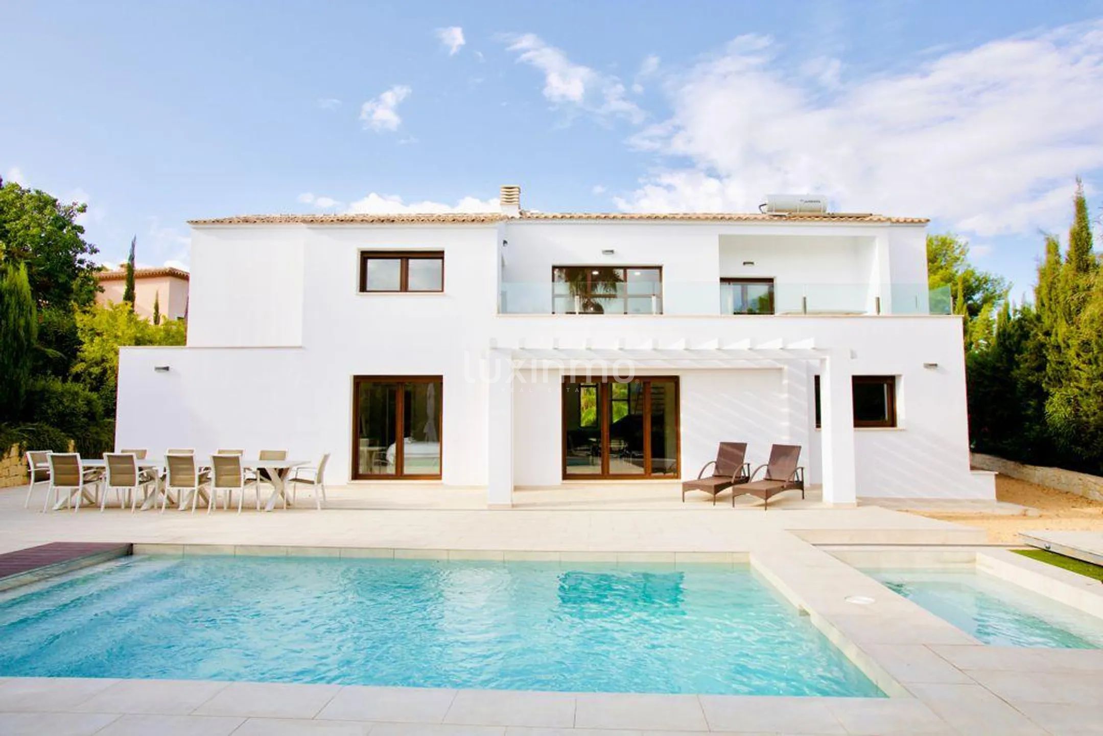 Preise Villa mit Pool in Albir zur Miete — photo 2