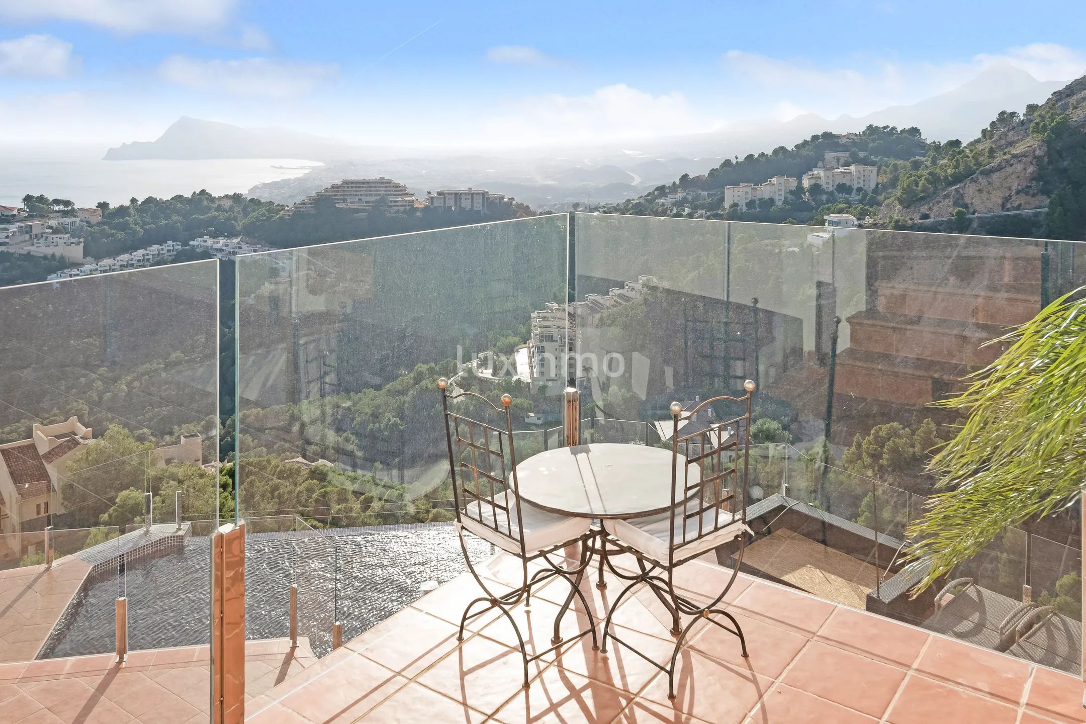 Villa in Altea Hills with the best views to the sea and mountains — photo 3