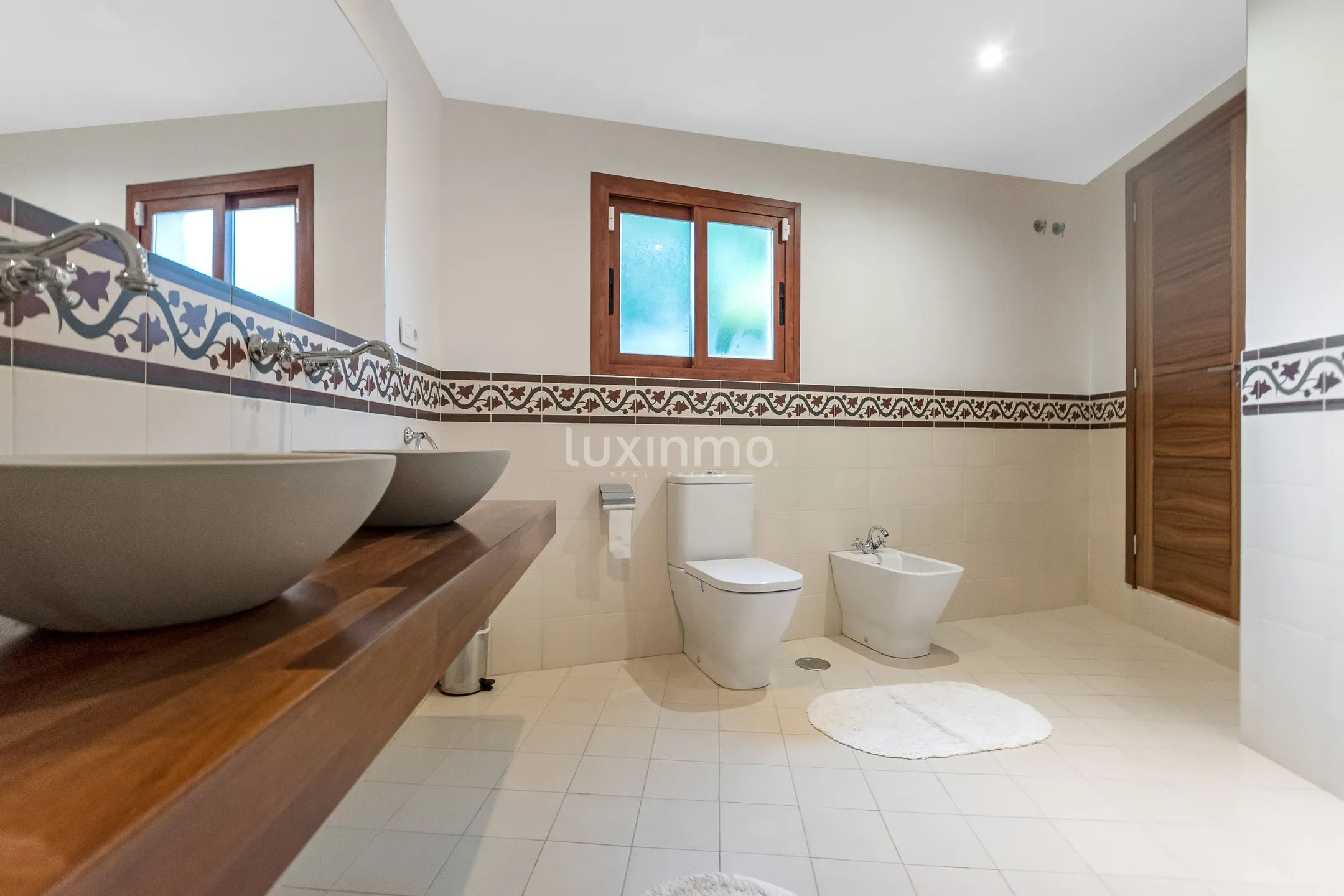 Imponująca willa z basenem do wynajęcia w Albir — photo 34