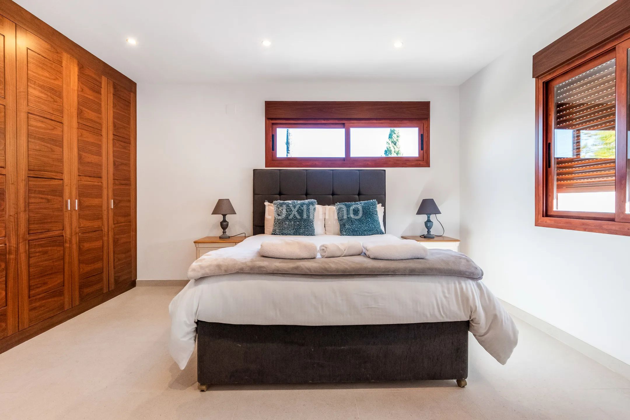 Imponująca willa z basenem do wynajęcia w Albir — photo 22