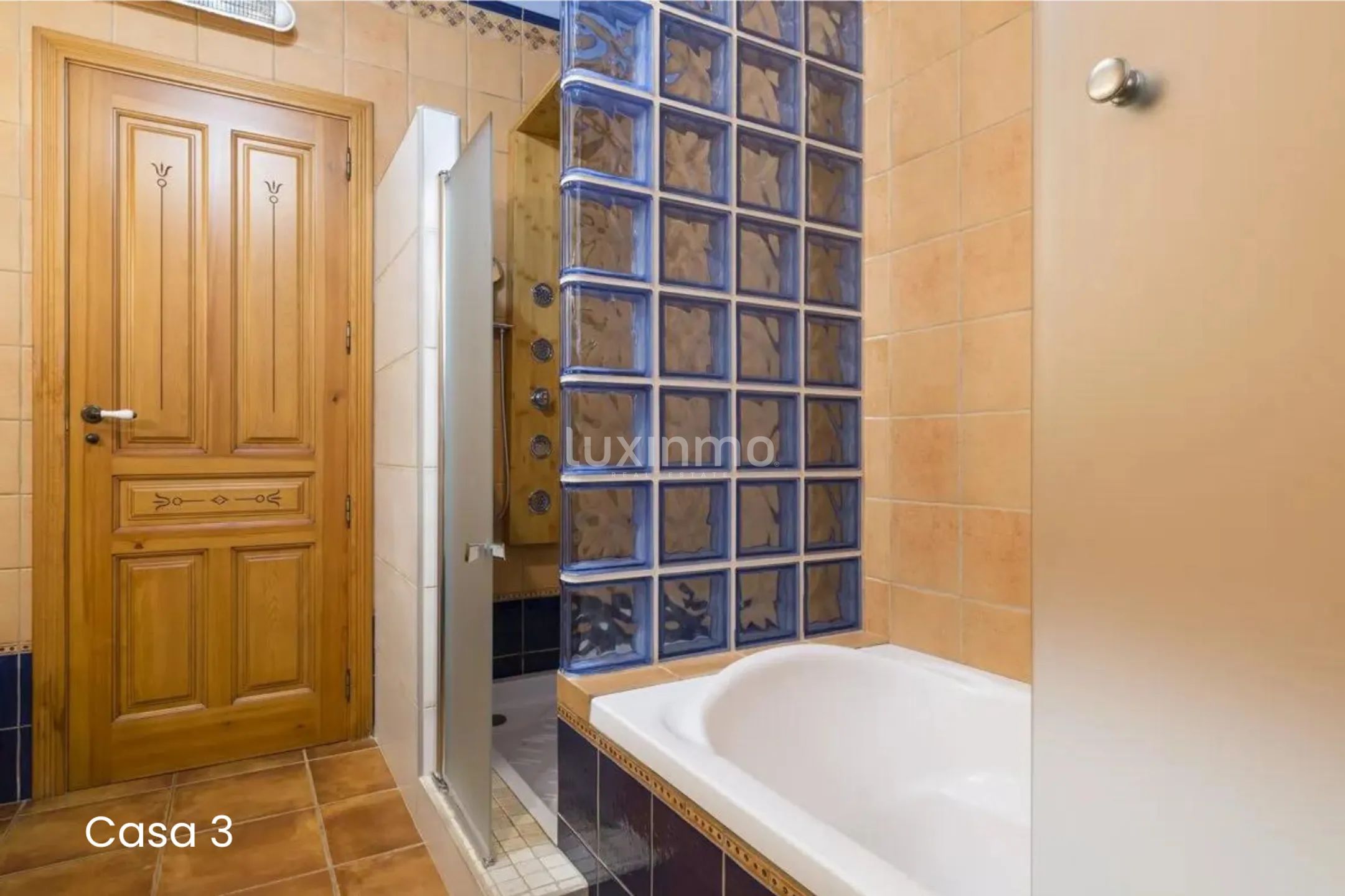 For sale complex of 3 rustic fincas in Jalon — photo 50