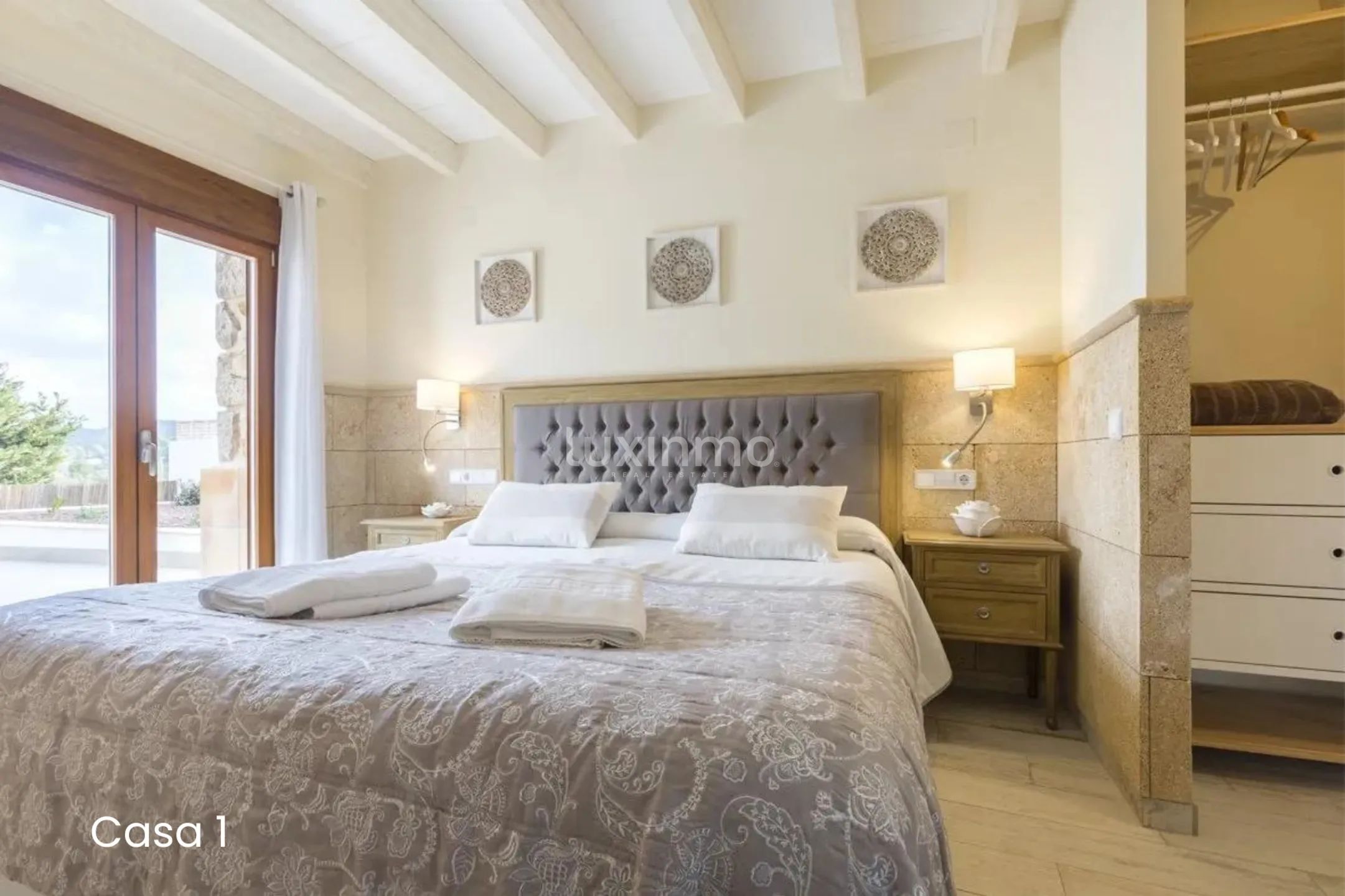 For sale complex of 3 rustic fincas in Jalon — photo 11