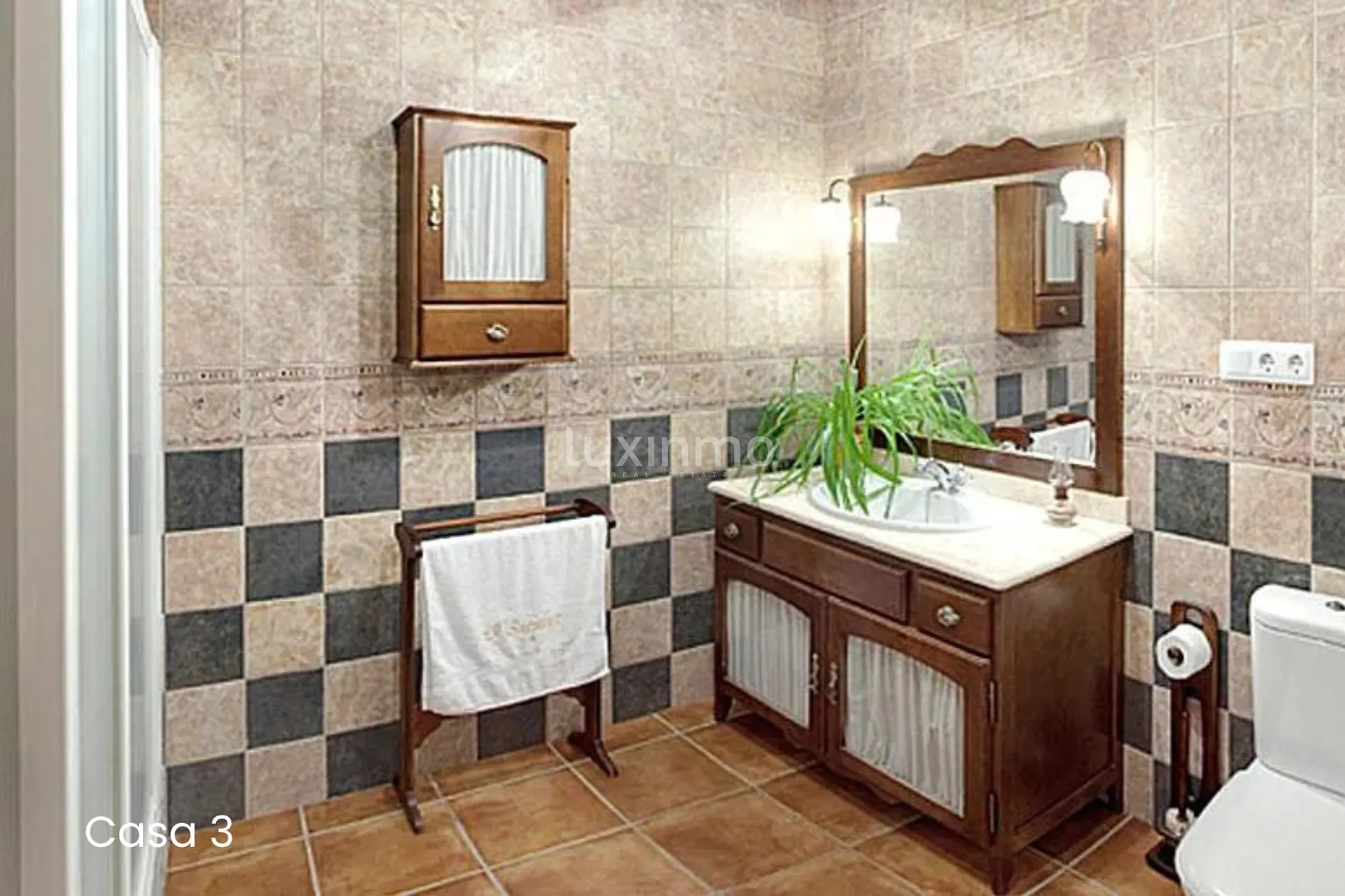 For sale complex of 3 rustic fincas in Jalon — photo 54