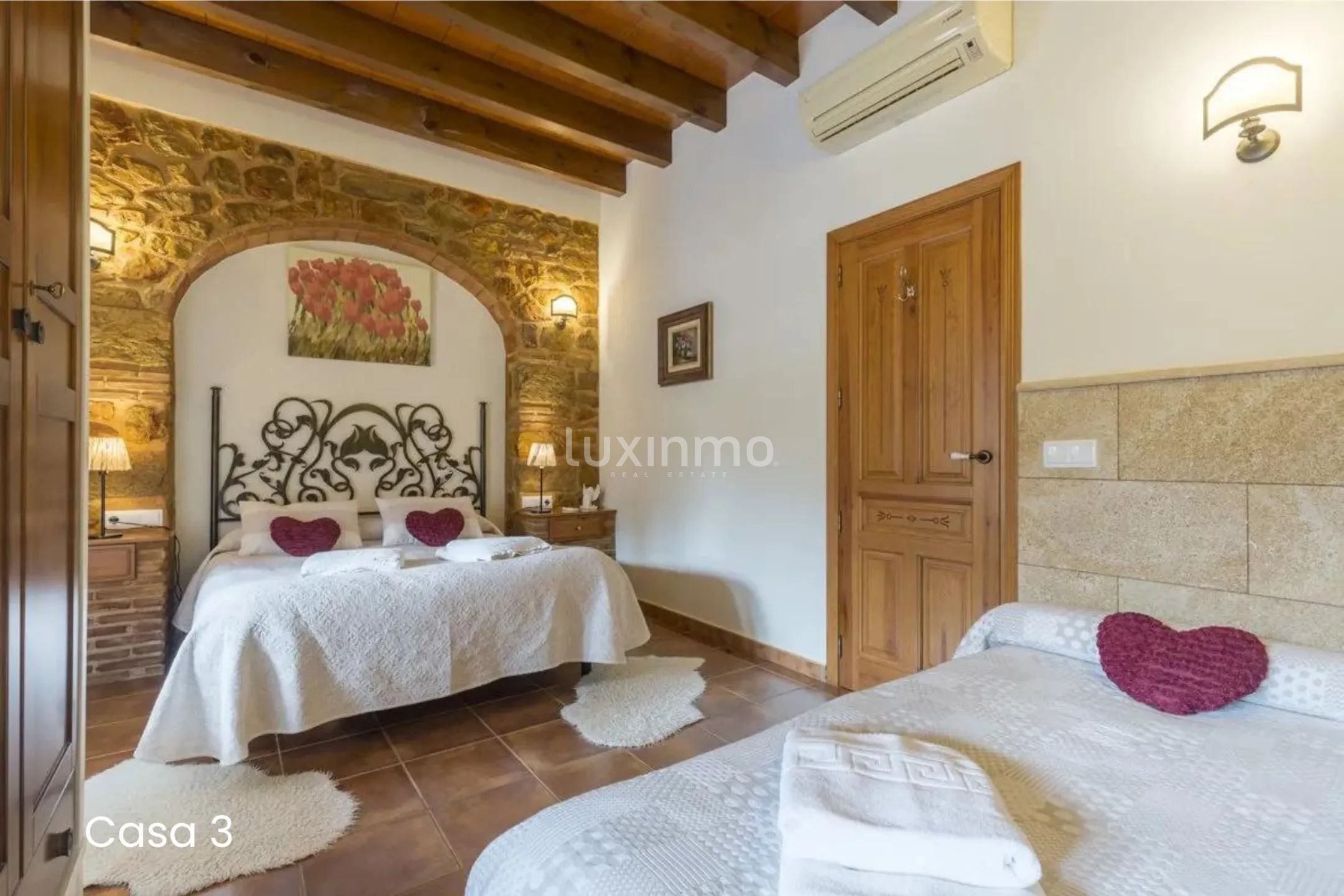 For sale complex of 3 rustic fincas in Jalon — photo 51