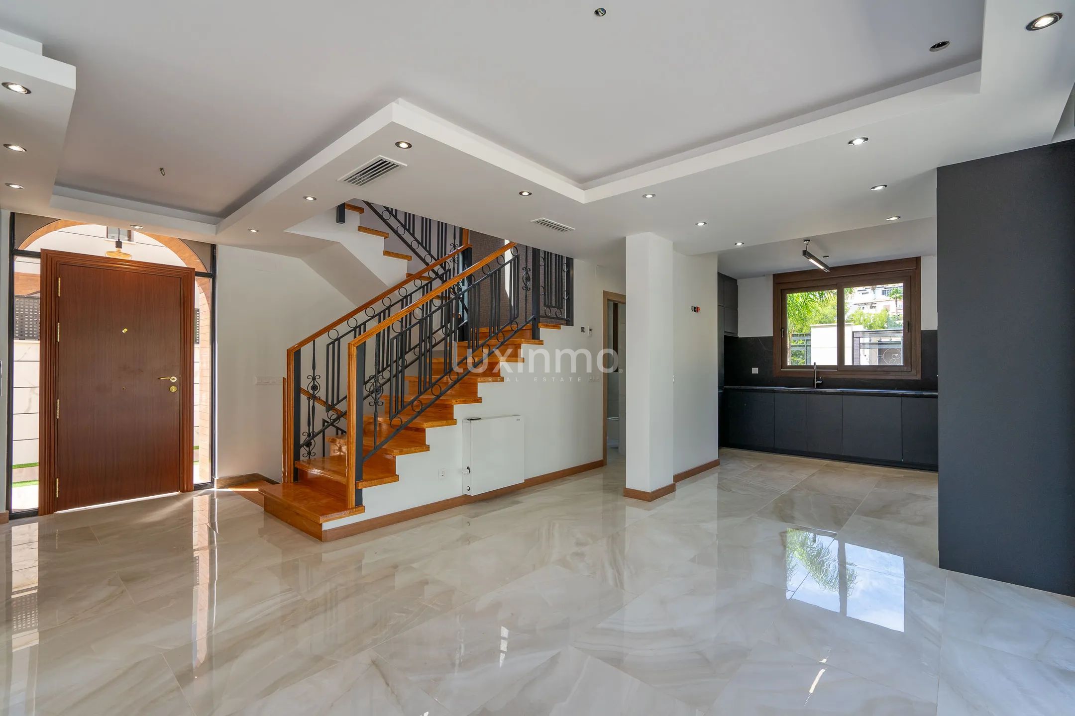 Villa mitoyenne à vendre à Finestrat avec vue sur la mer — photo 15