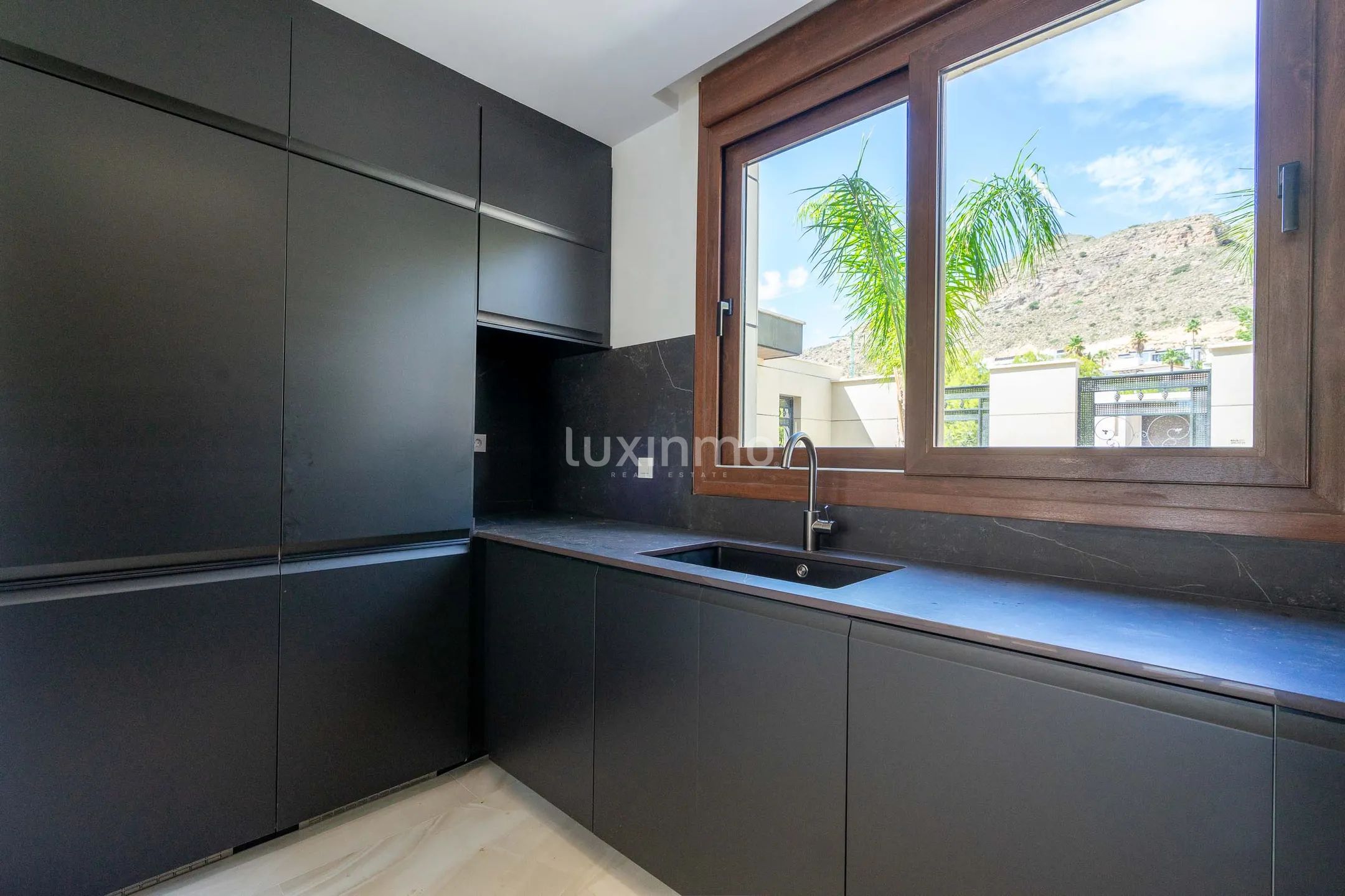 Villa mitoyenne à vendre à Finestrat avec vue sur la mer — photo 18