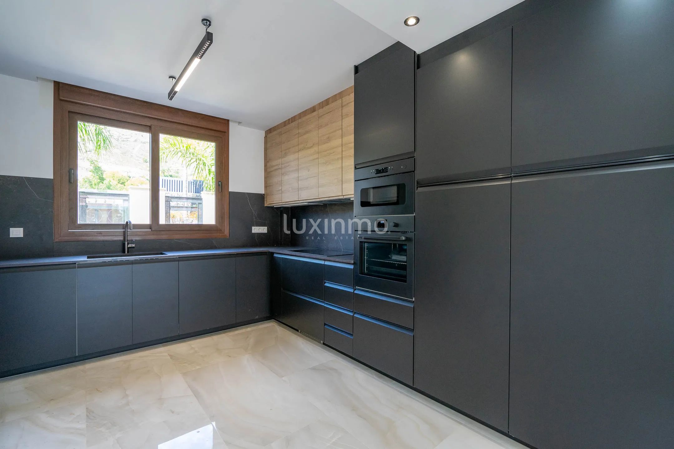 Villa mitoyenne à vendre à Finestrat avec vue sur la mer — photo 16