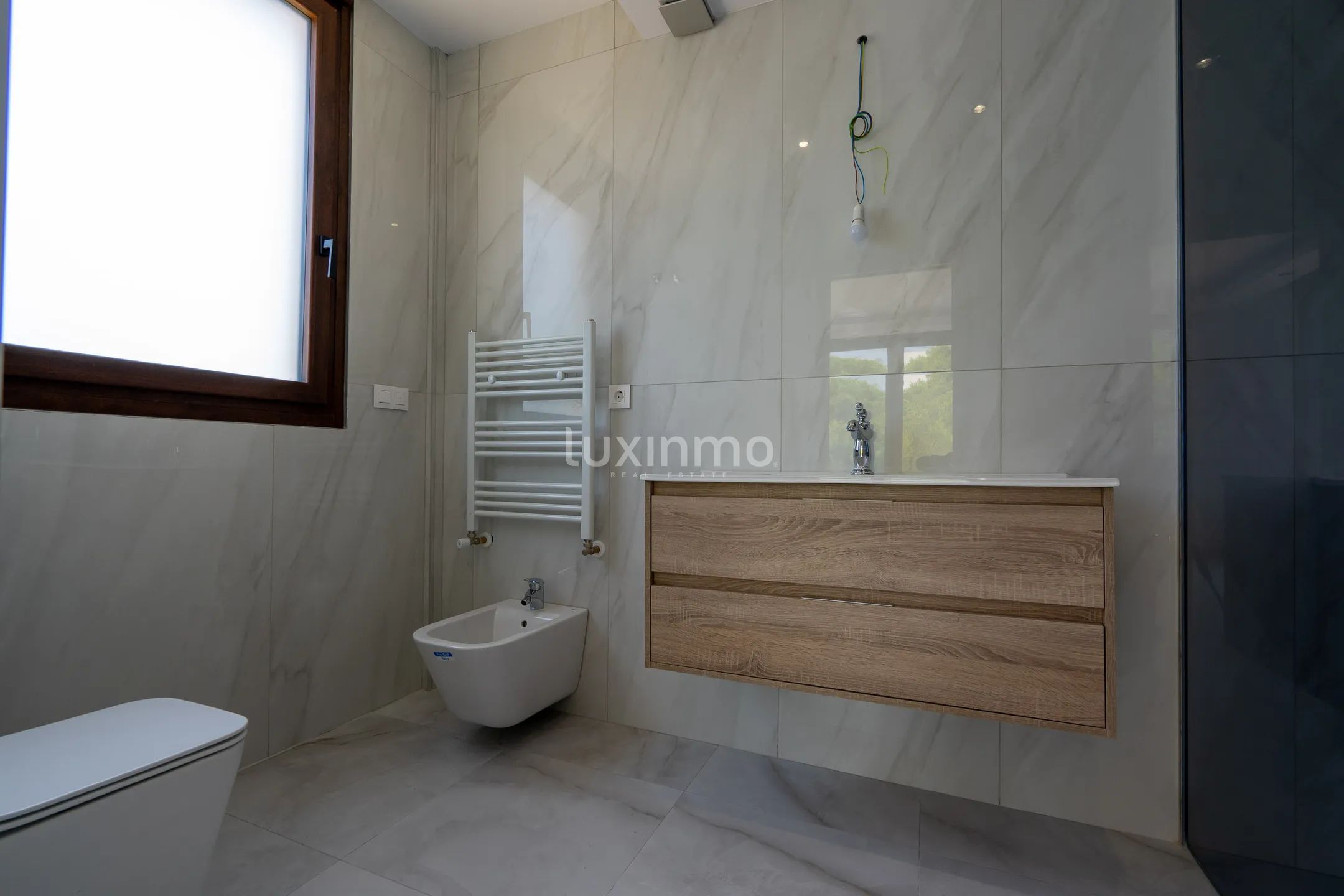 Se vende villa pareada en Finestrat con vistas al mar — photo 33