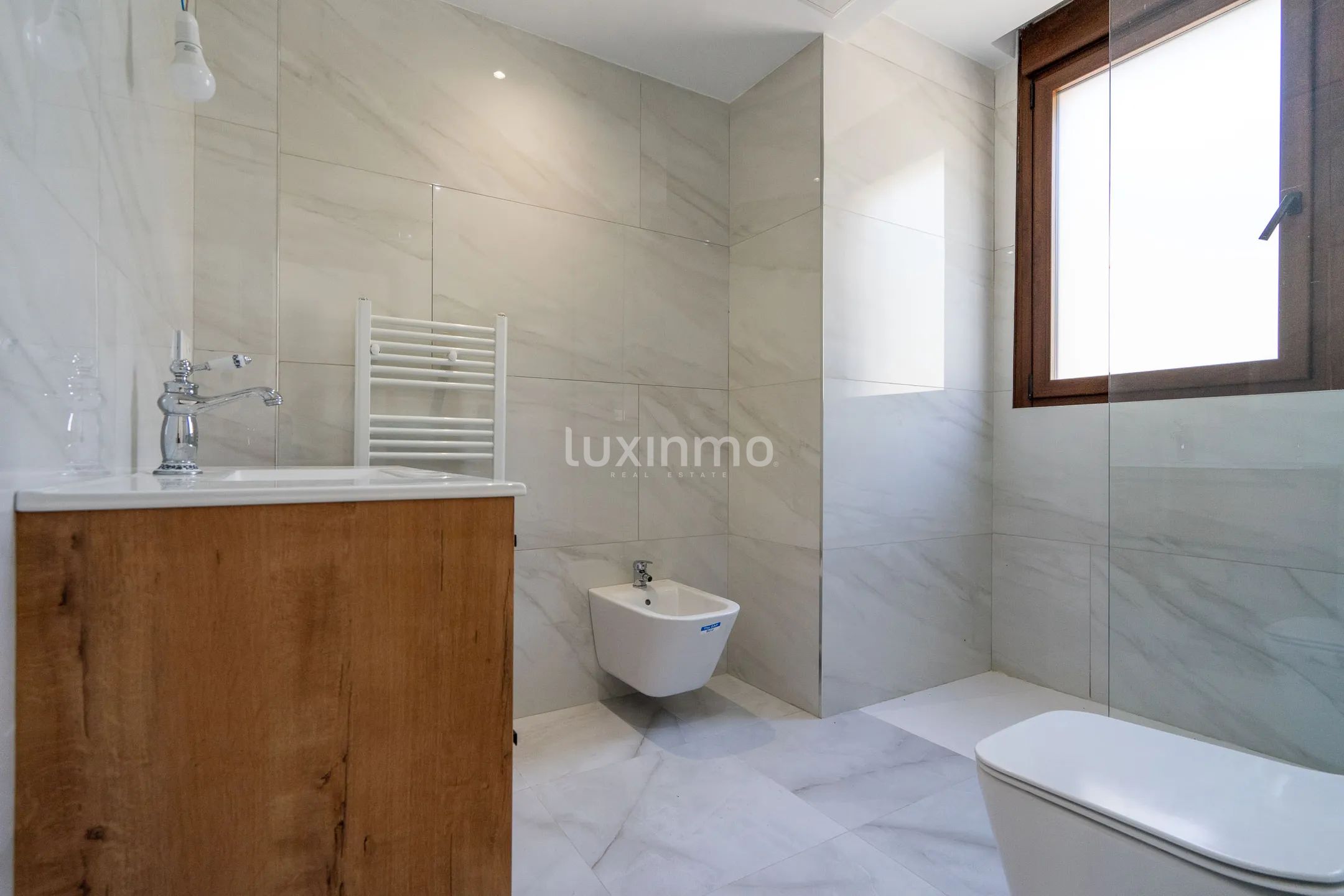 Se vende villa pareada en Finestrat con vistas al mar — photo 22