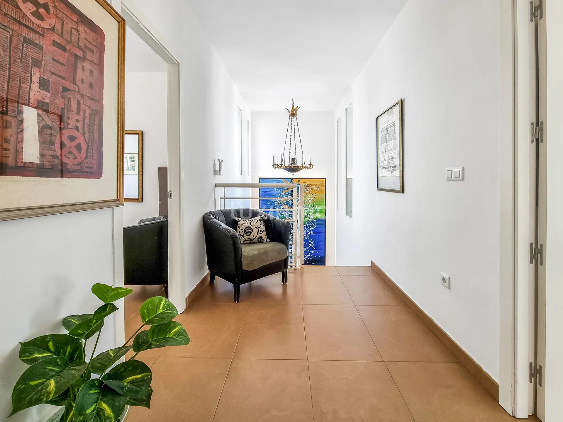 Zu verkaufen eine Doppelhaushälfte in Albir — photo 51