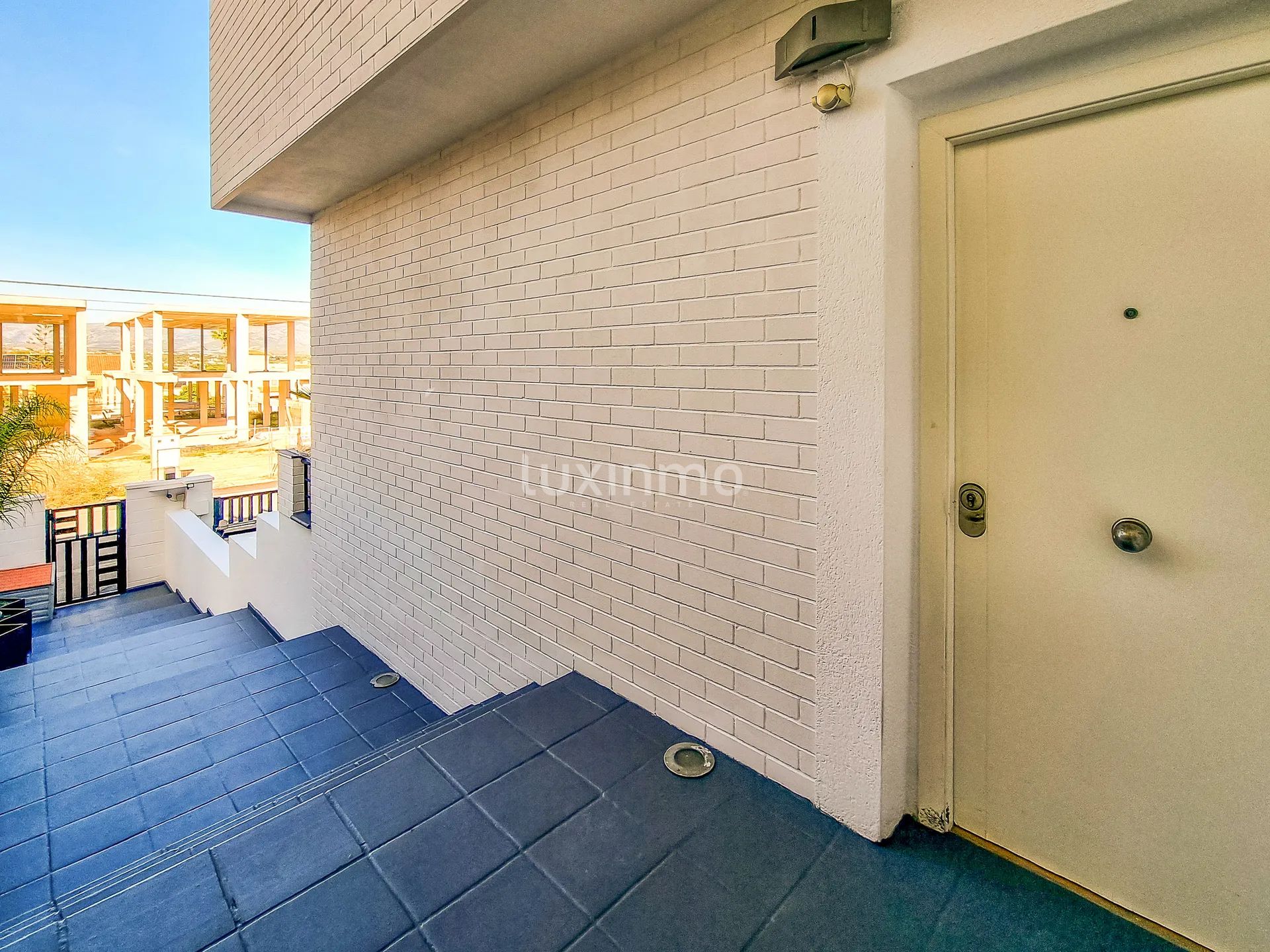 Zu verkaufen eine Doppelhaushälfte in Albir — photo 26