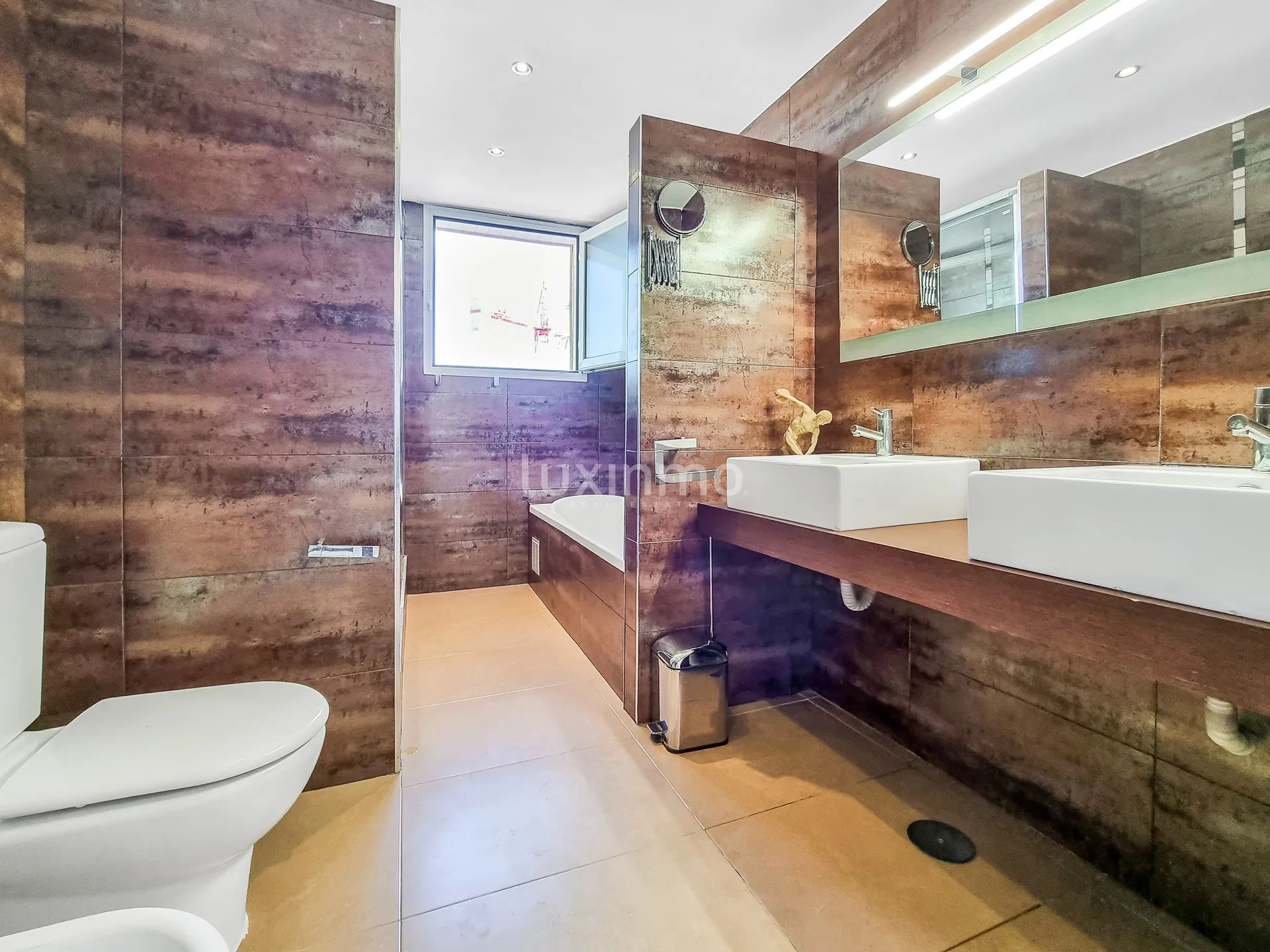 Продажа двухквартирного дома в Альбир — photo 55