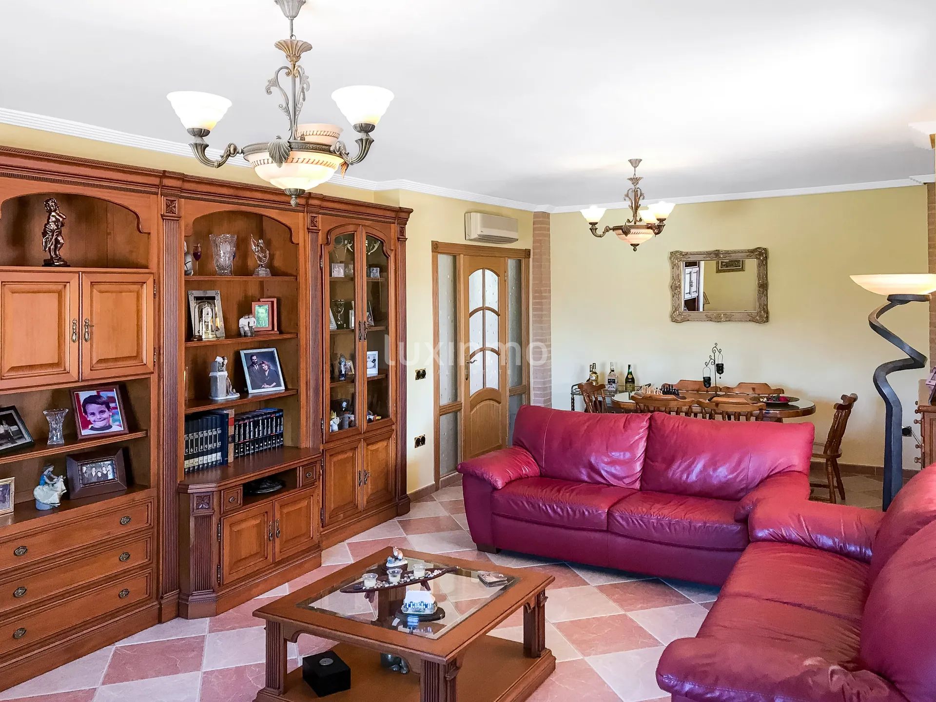 Villa in Rincon de Loix with separate flat — photo 4