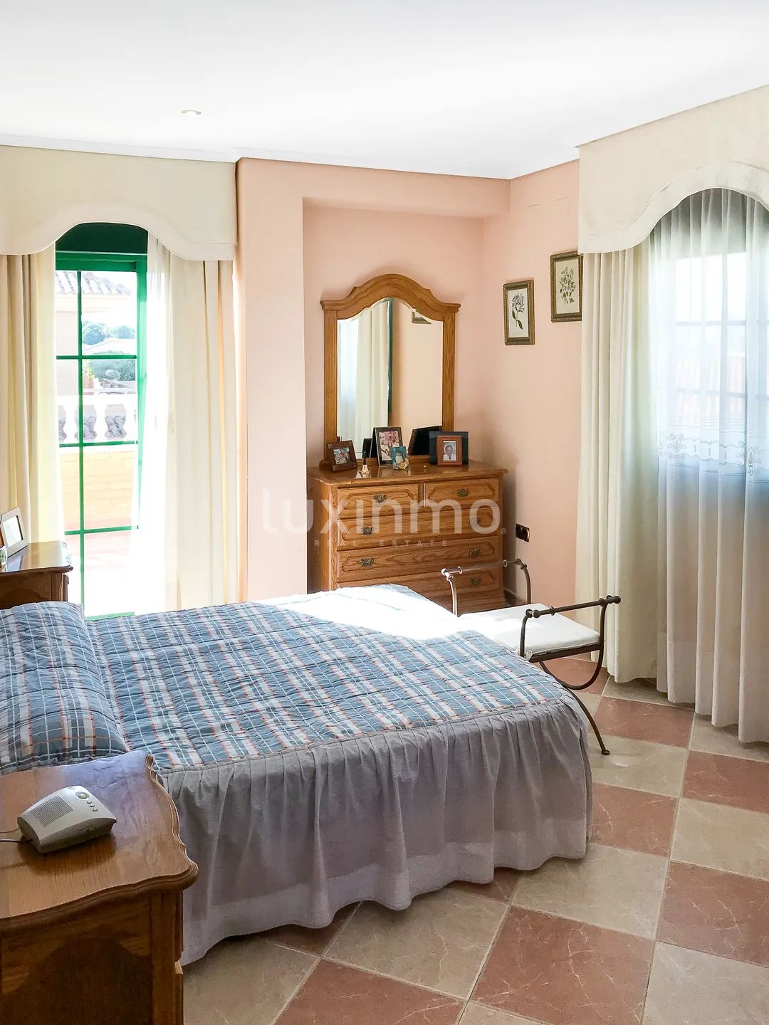 Villa in Rincon de Loix with separate flat — photo 18