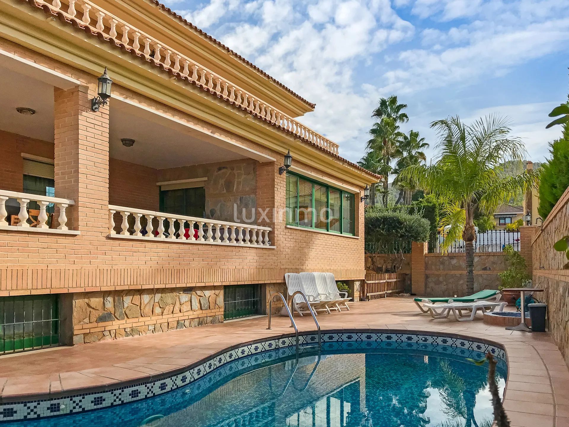 Villa in Rincon de Loix mit separater Wohnung