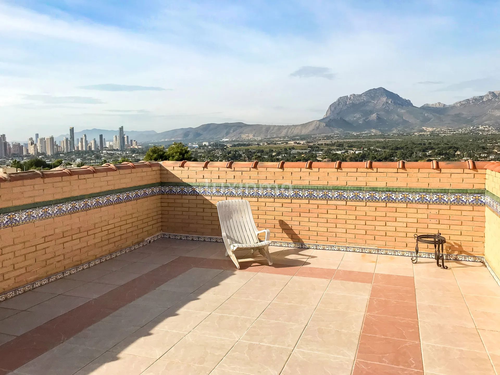 Villa in Rincon de Loix with separate flat — photo 25