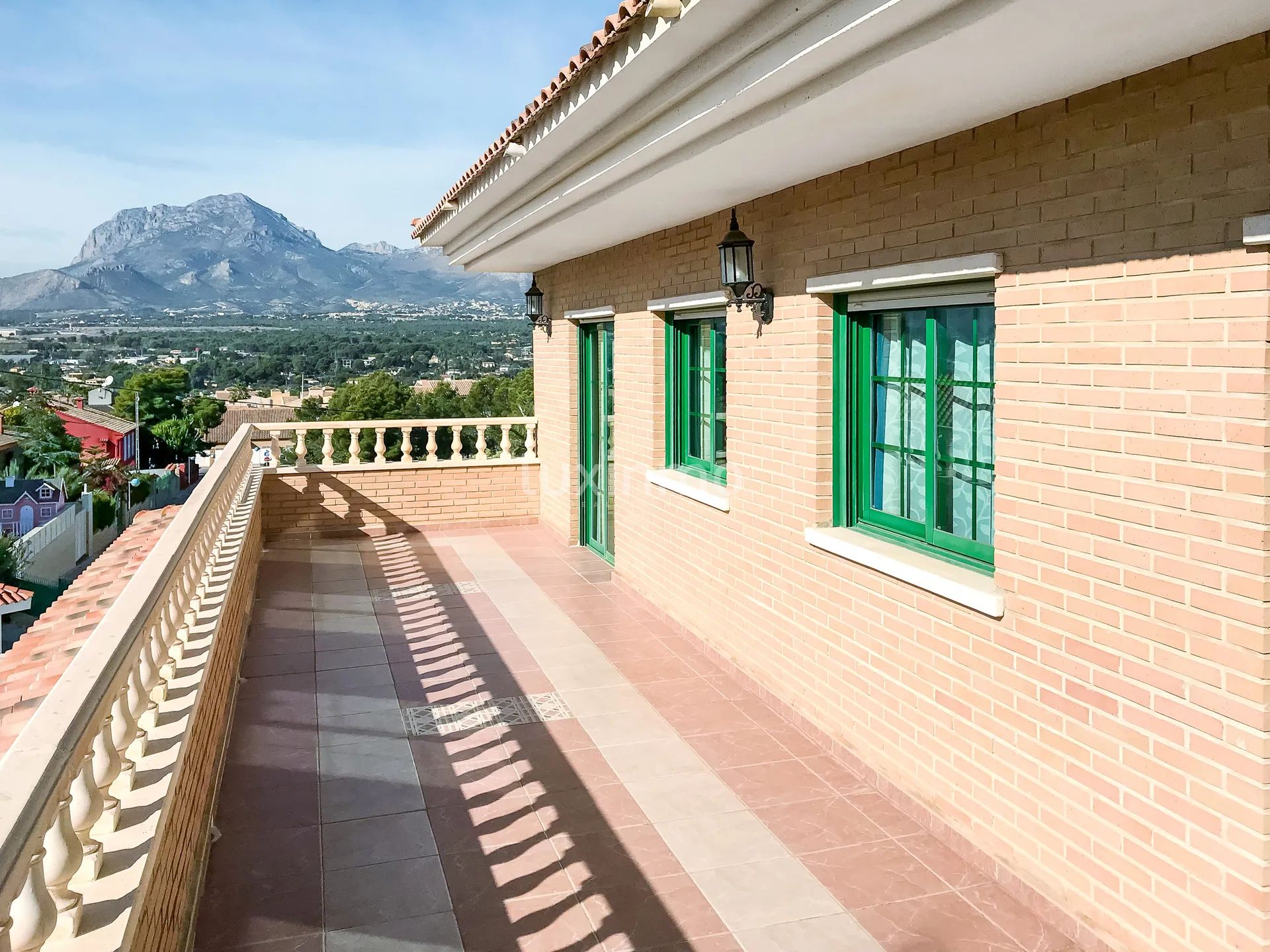 Villa in Rincon de Loix with separate flat — photo 24