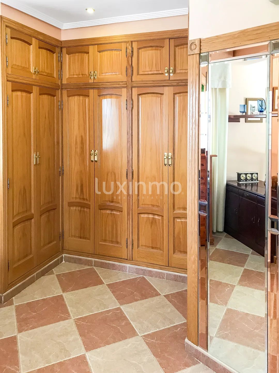 Villa in Rincon de Loix with separate flat — photo 20