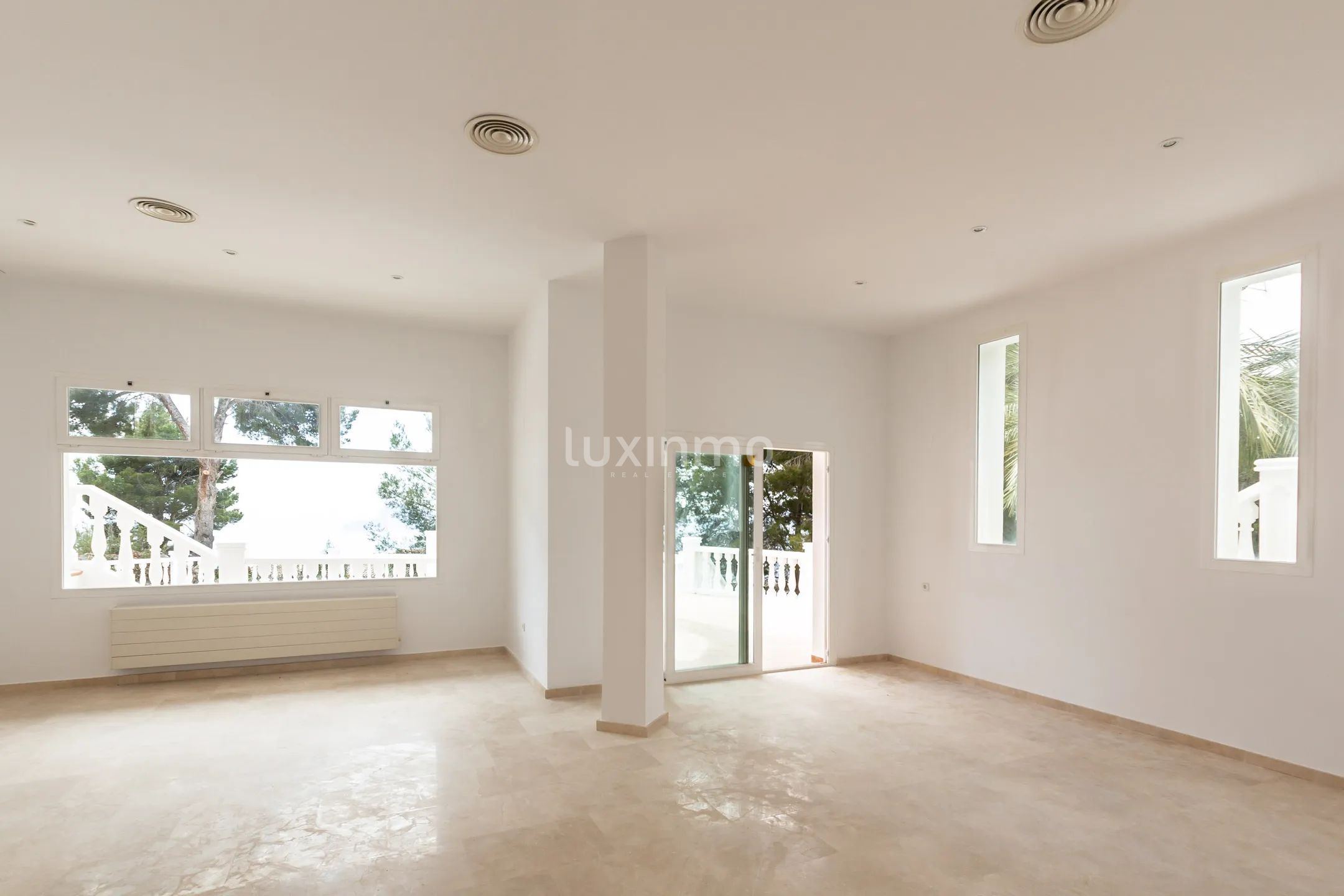 Huge villa with sea views for sale in Altea Hills — photo 18