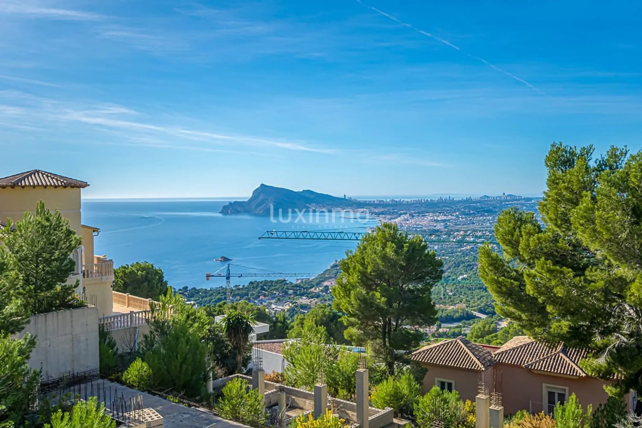 Huge villa with sea views for sale in Altea Hills — photo 13