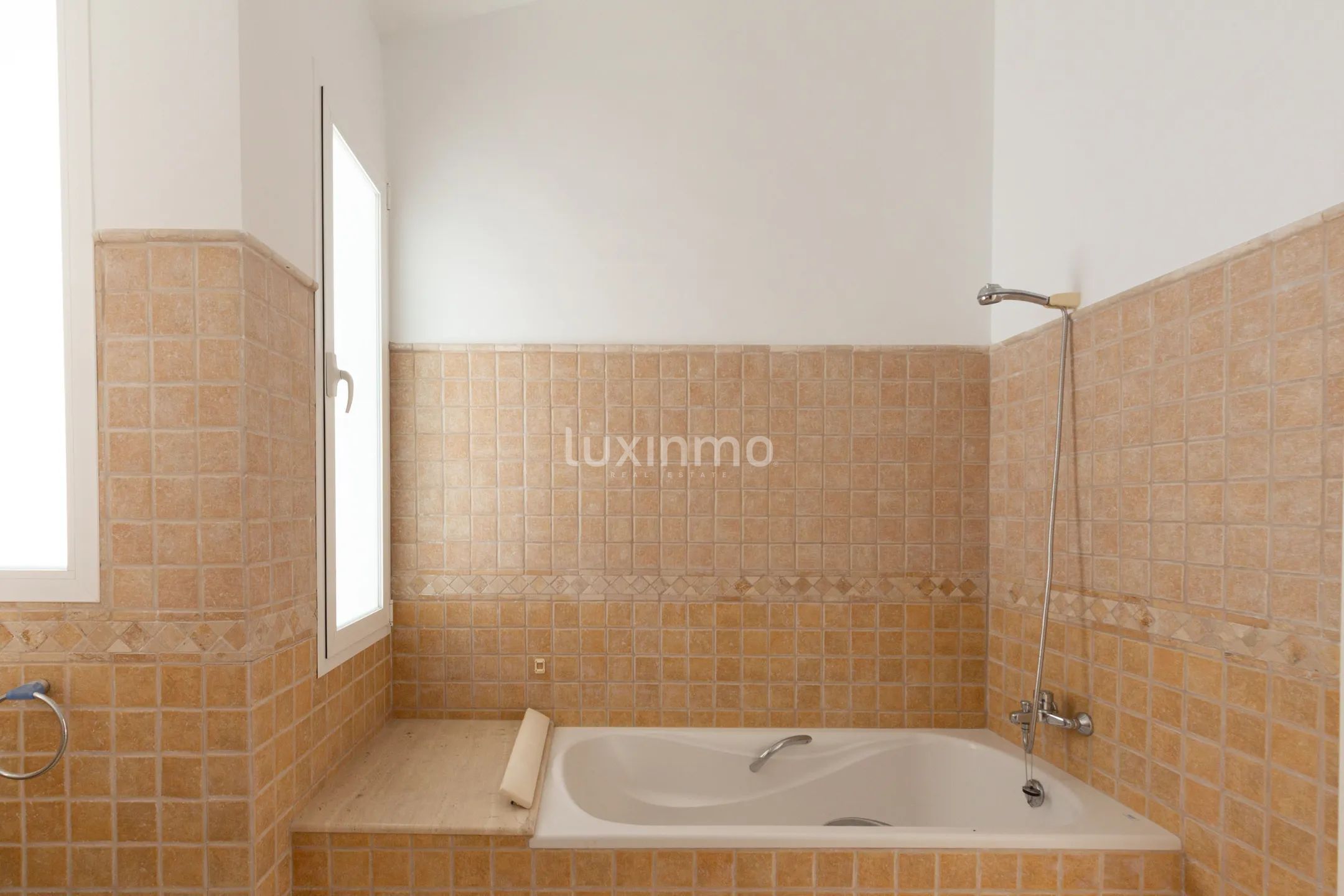 Huge villa with sea views for sale in Altea Hills — photo 48