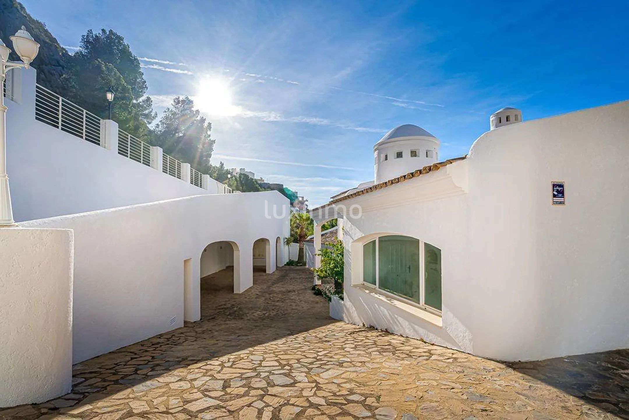 Huge villa with sea views for sale in Altea Hills — photo 62