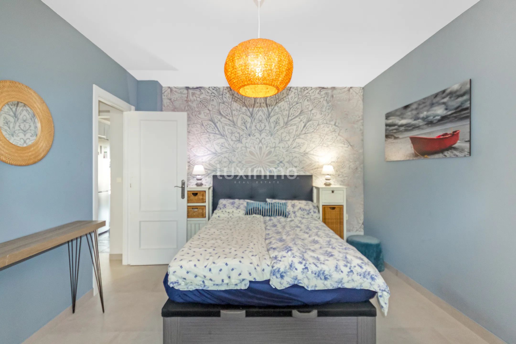 Zreformowana willa w Alfas del Pi — photo 8