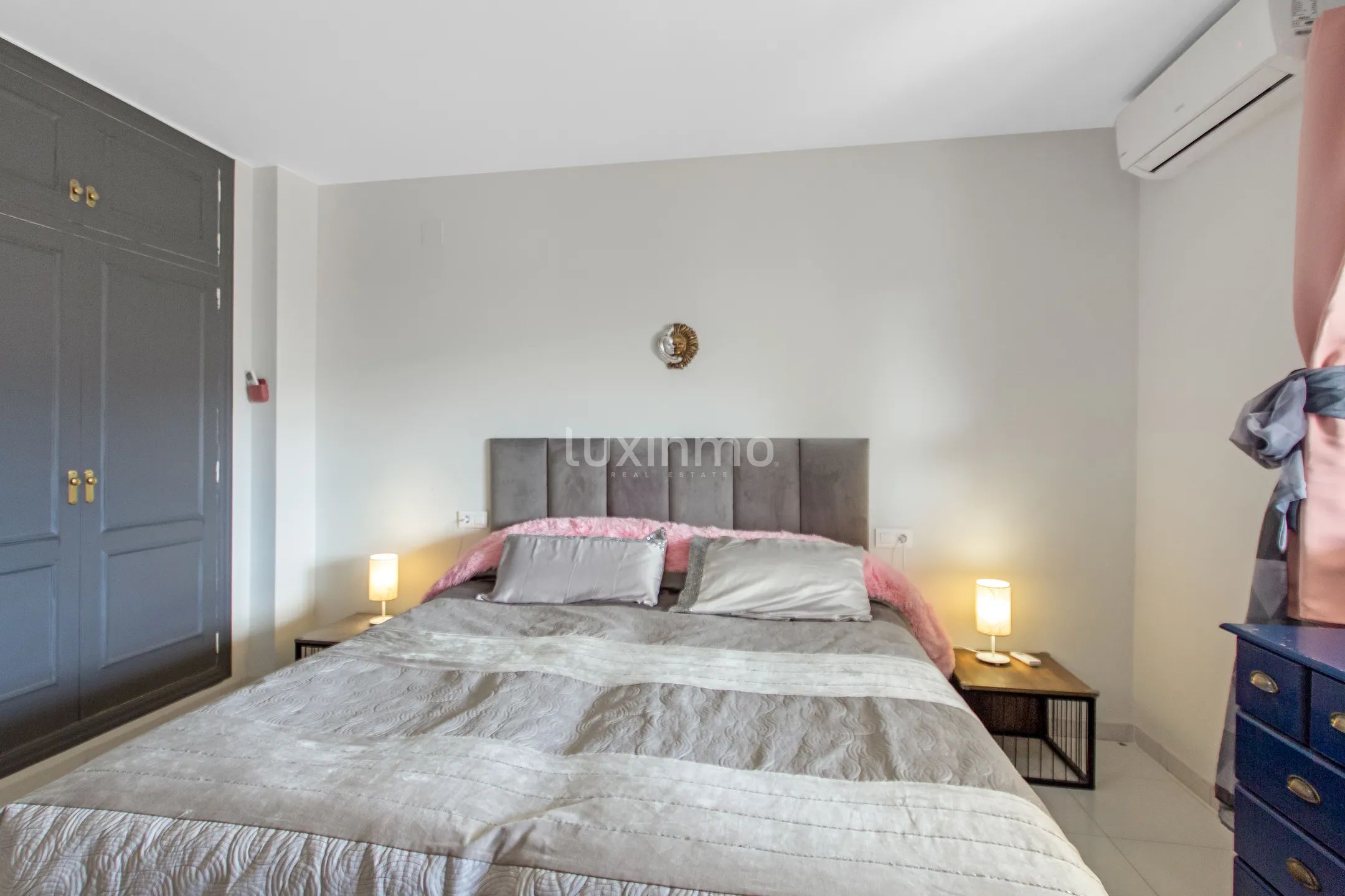 Zreformowana willa w Alfas del Pi — photo 13