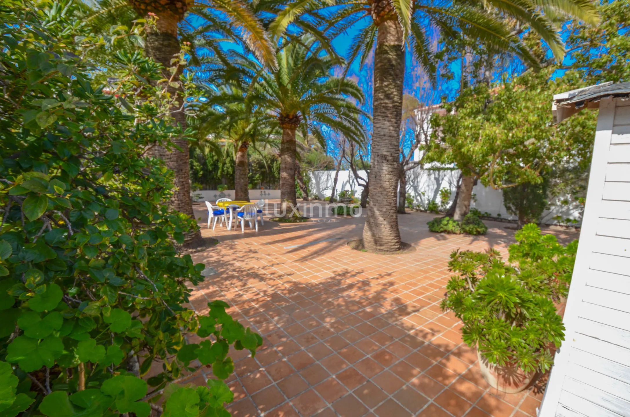 Grote rustieke villa op slechts 40m van de zee en op loopafstand van de stad — photo 25