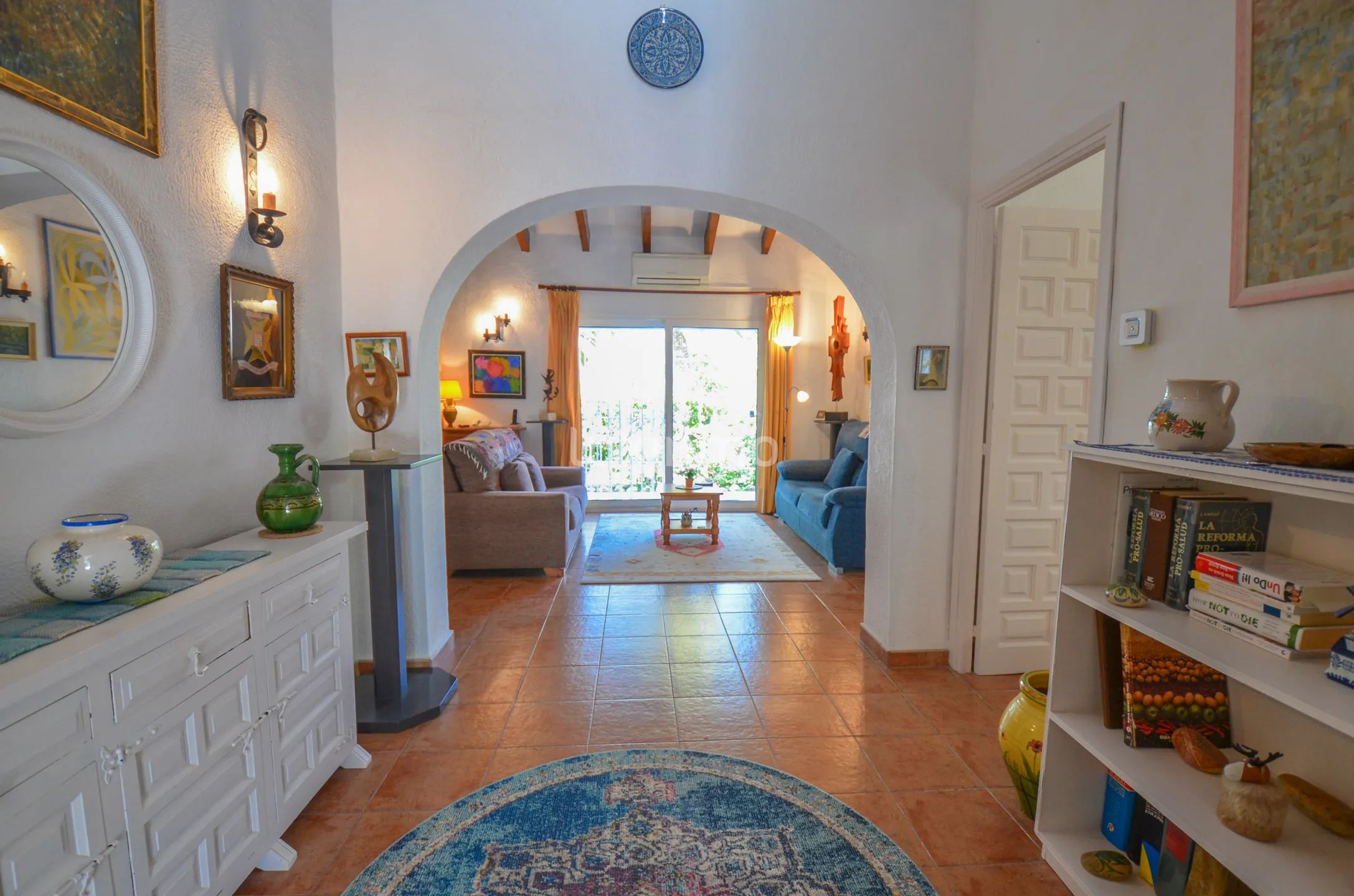 Large rustic villa just 40m from the seaside and walking distance to town — photo 9