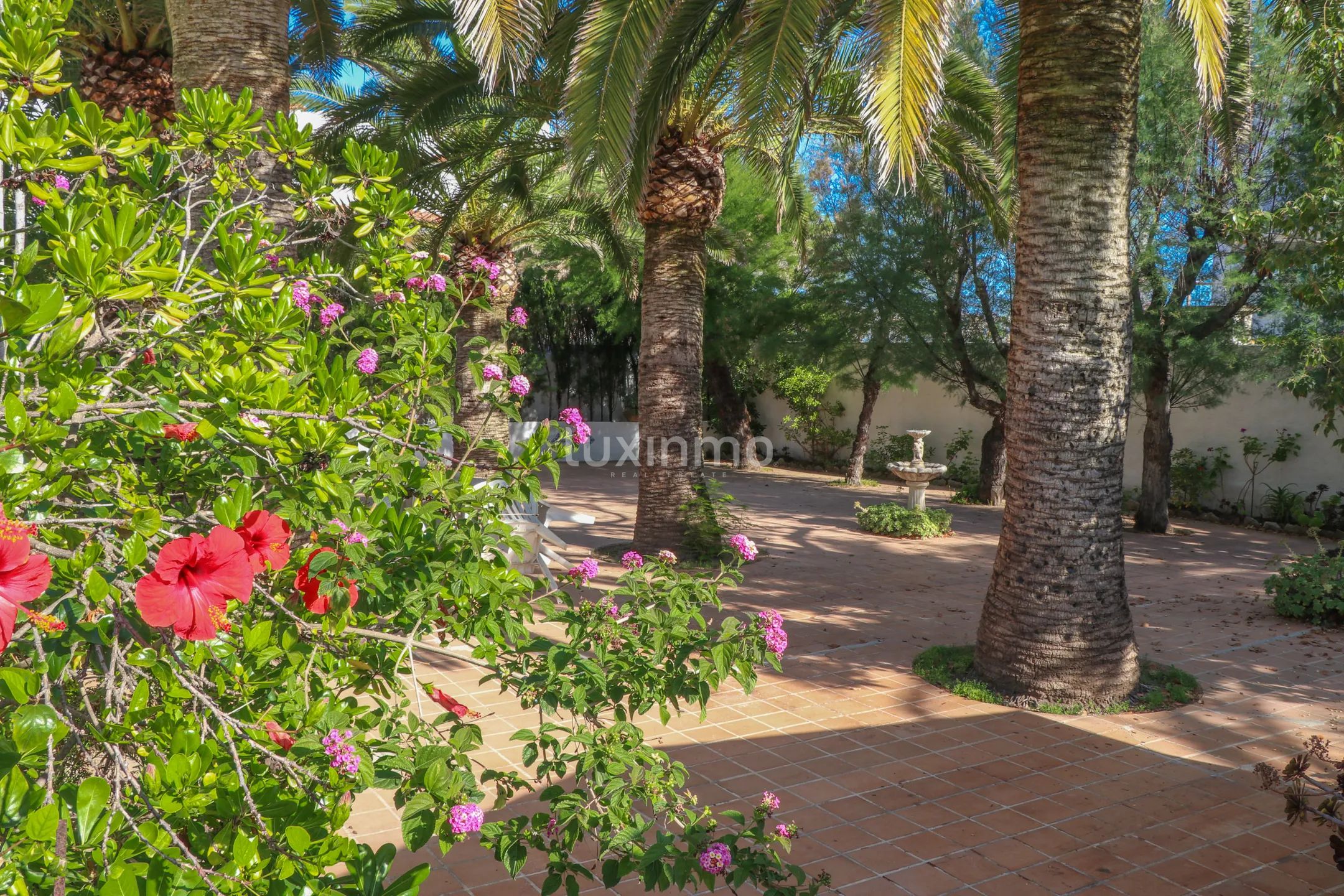 Grote rustieke villa op slechts 40m van de zee en op loopafstand van de stad — photo 40