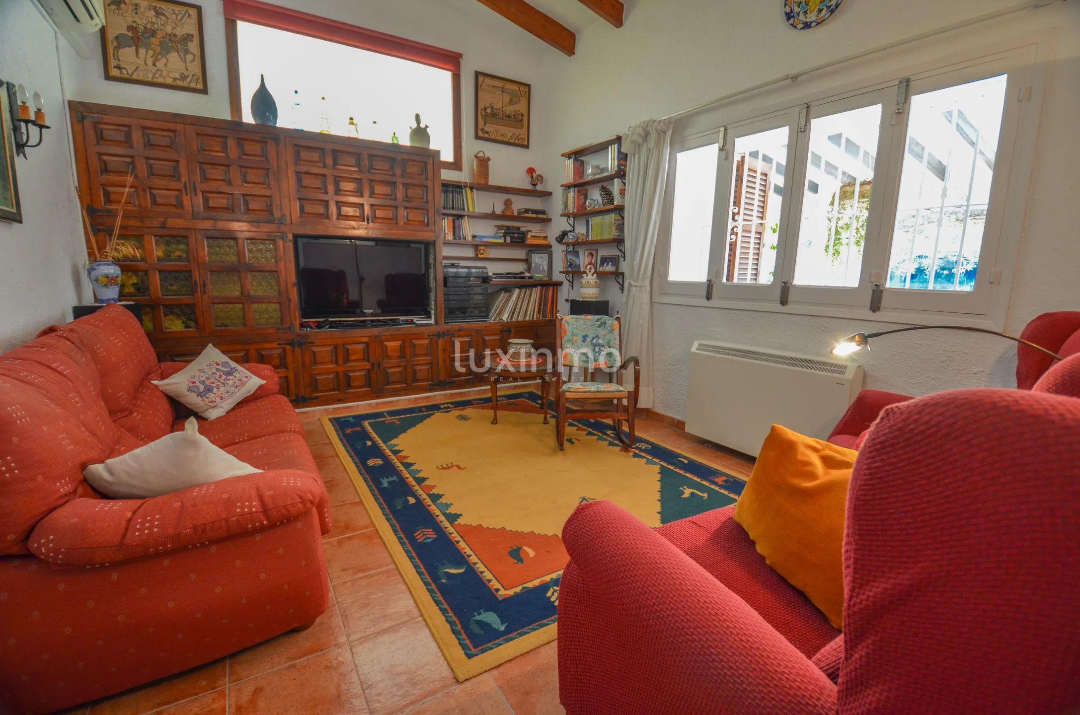 Large rustic villa just 40m from the seaside and walking distance to town — photo 10