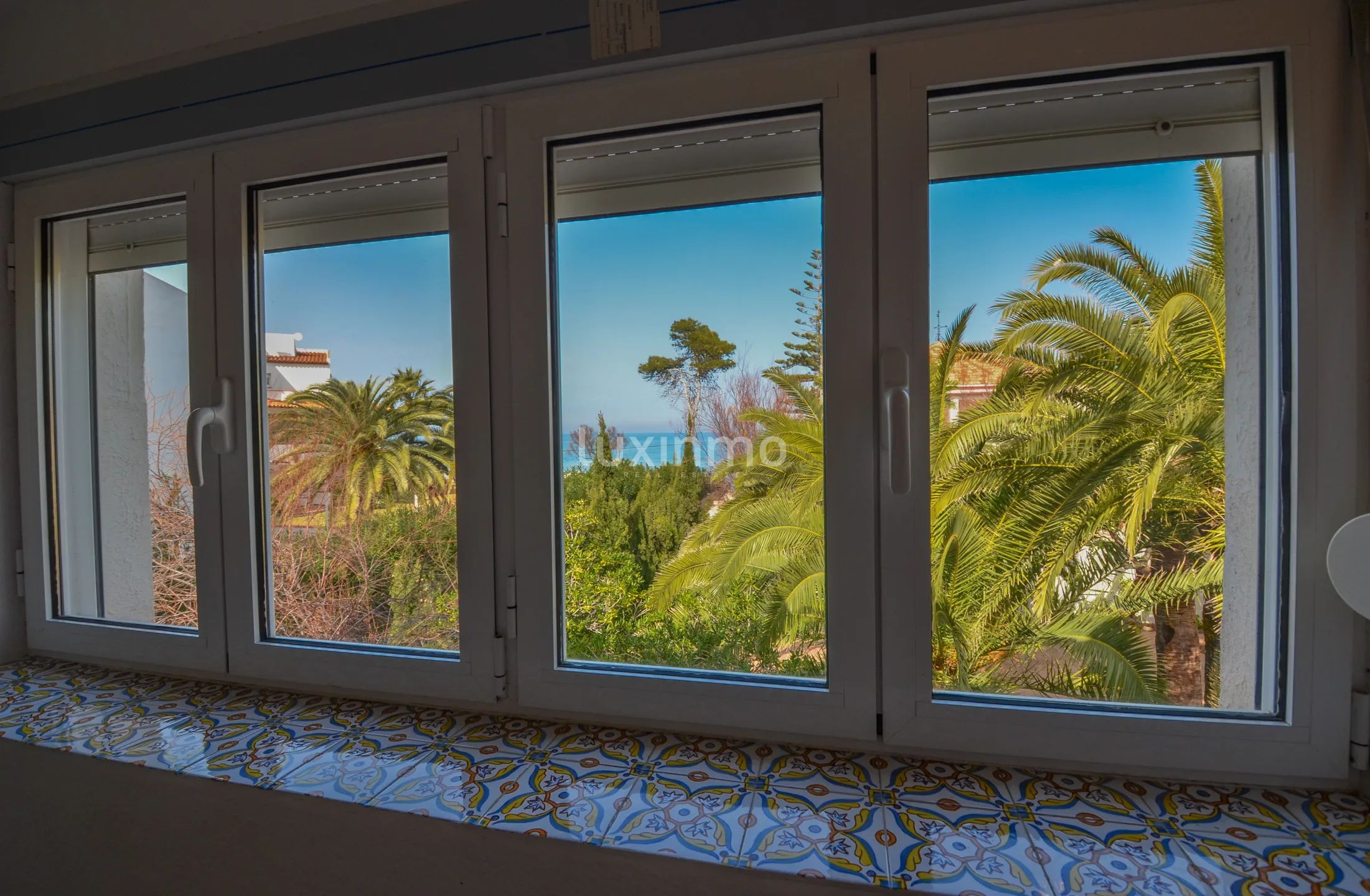 Large rustic villa just 40m from the seaside and walking distance to town — photo 33
