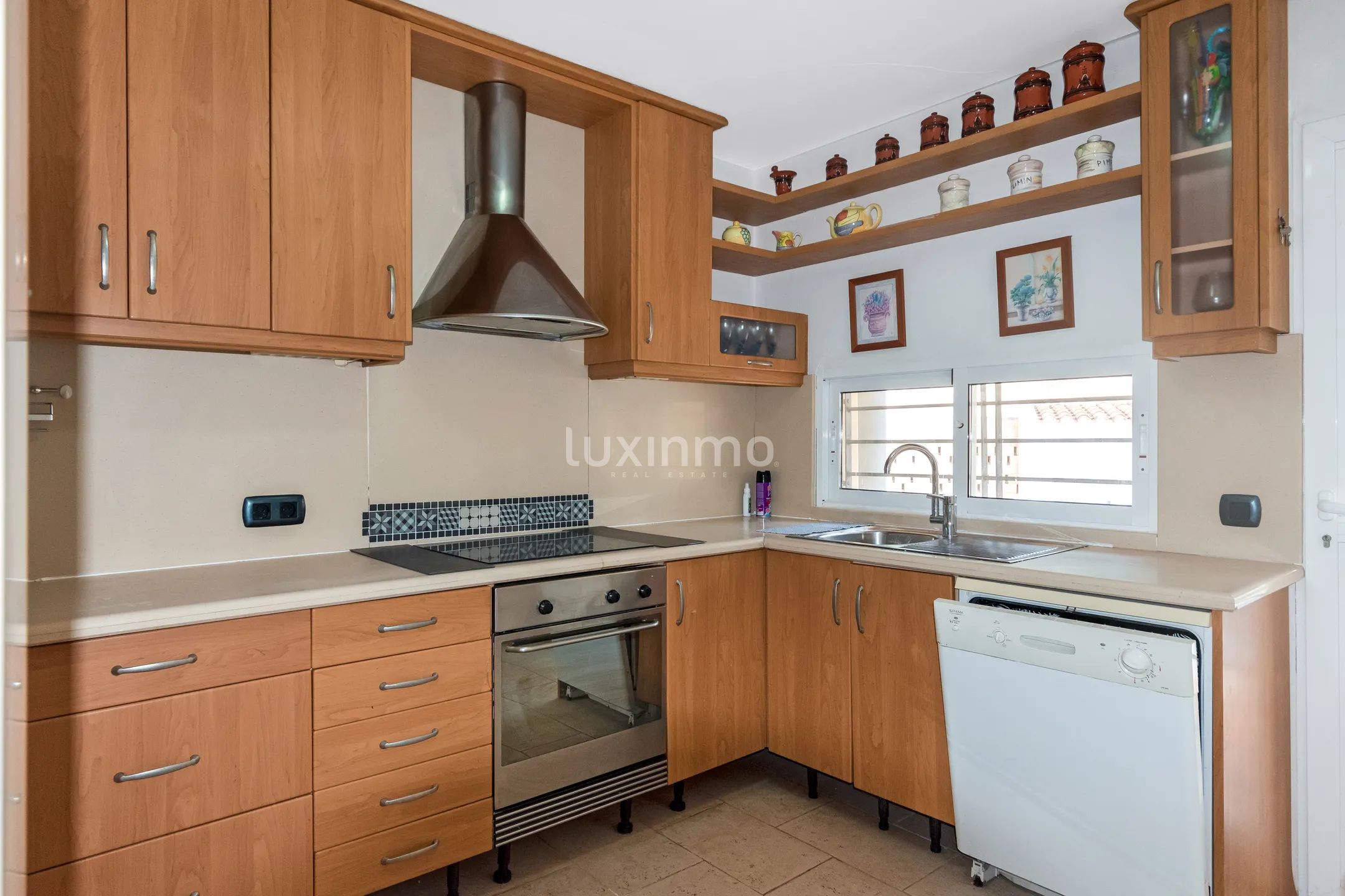 Villa for sale in Albir — photo 2