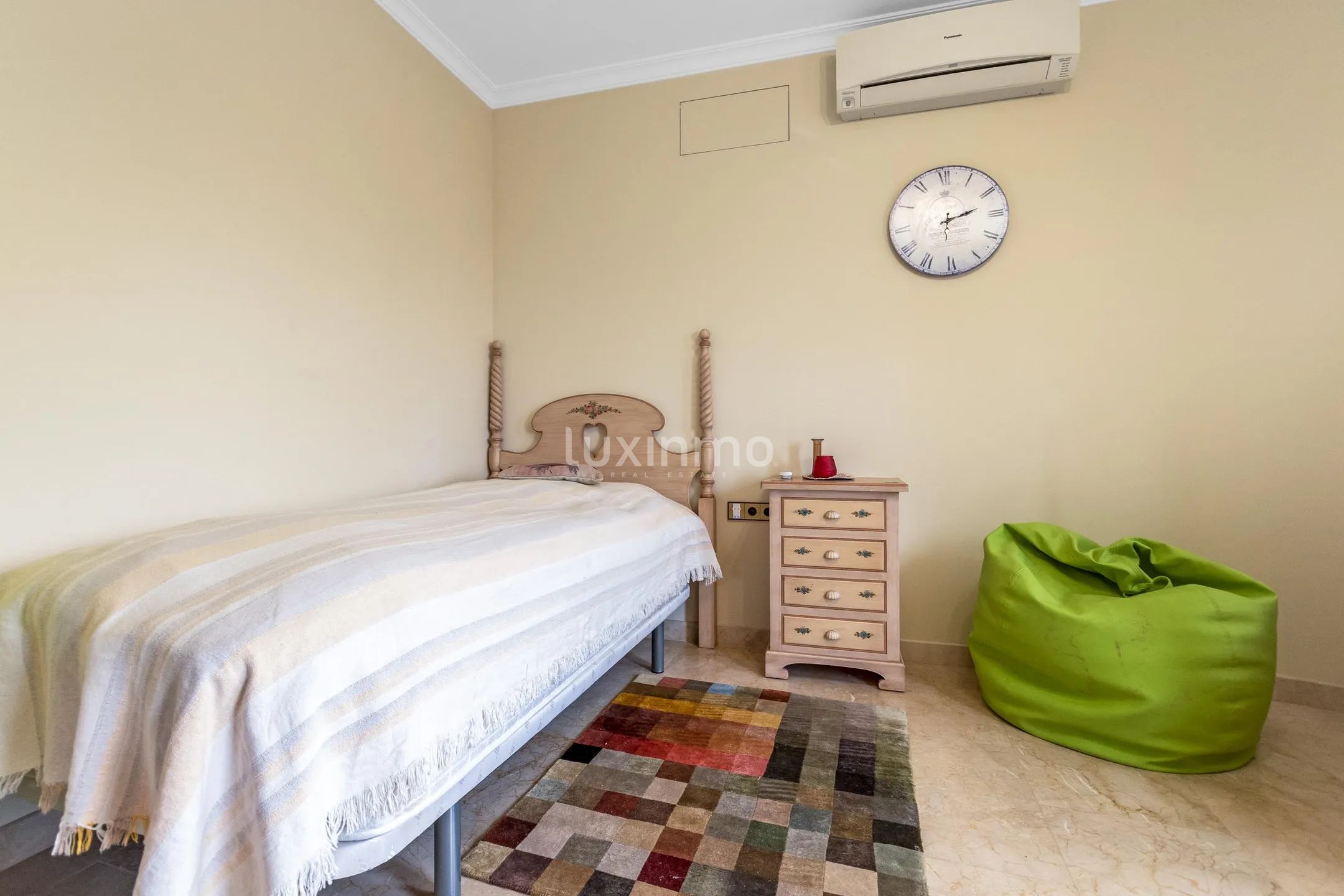 Spectacular villa with sea and panoramic views in Altea for sale — photo 16