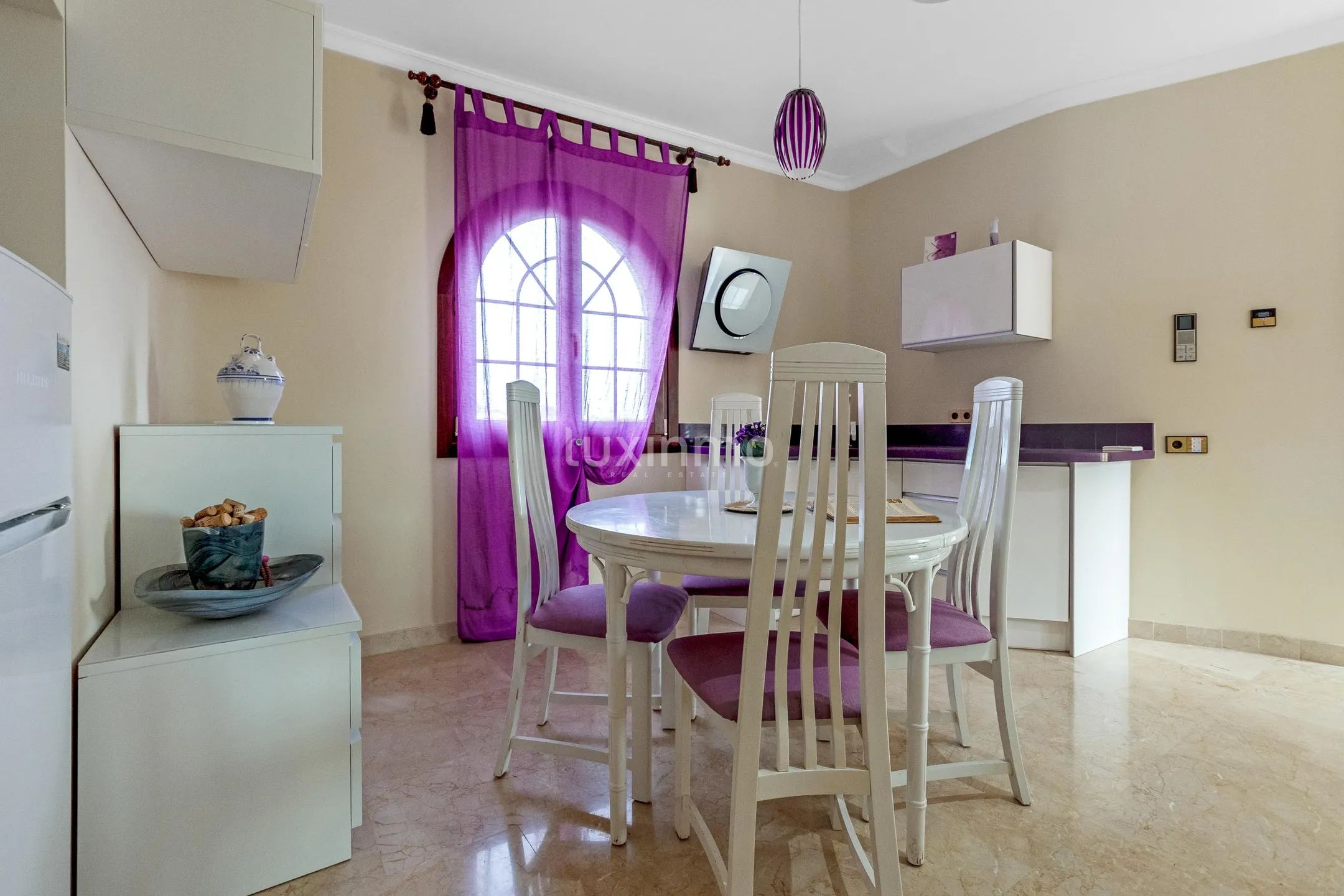 Spectacular villa with sea and panoramic views in Altea for sale — photo 26