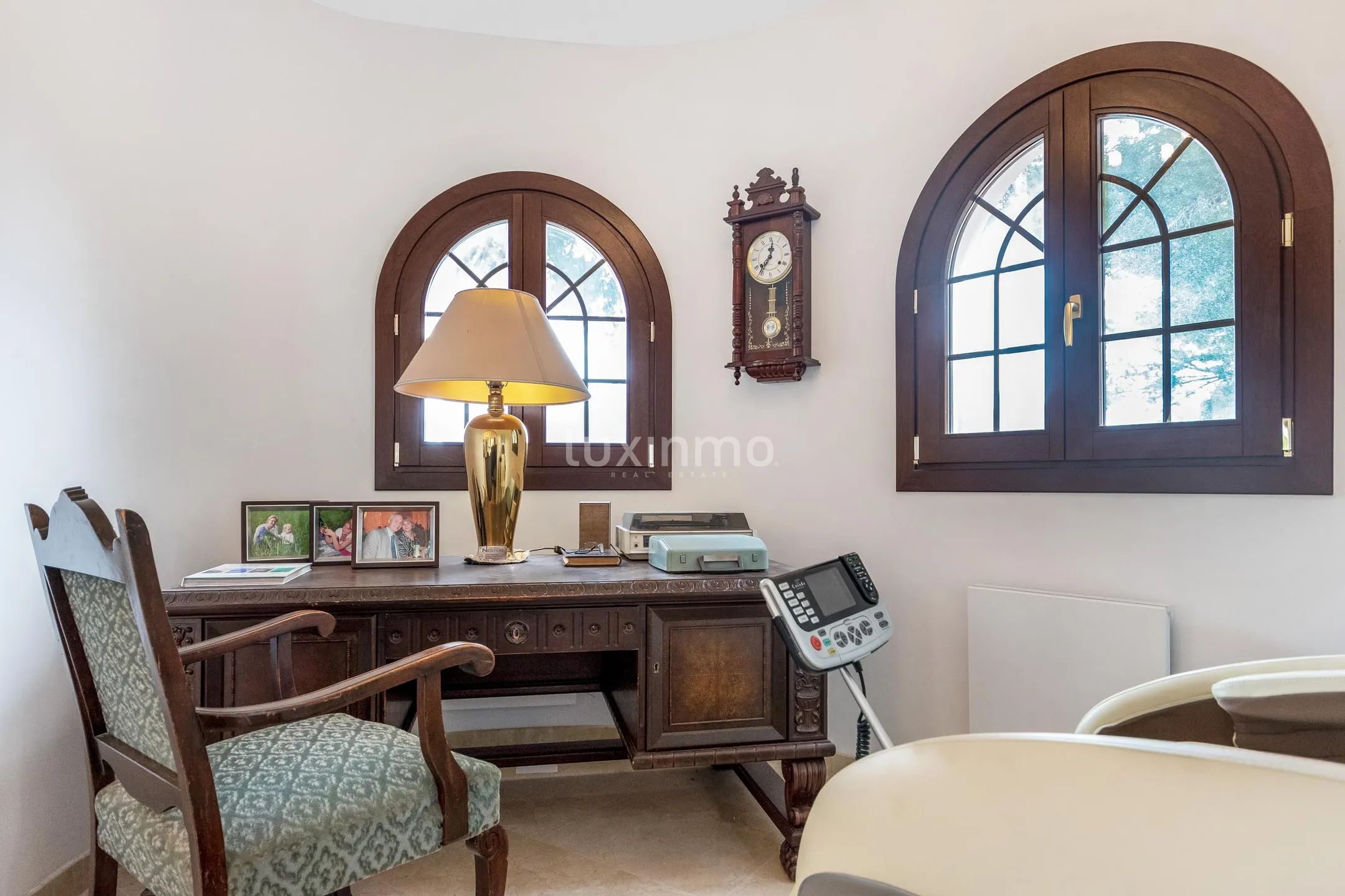 Spectacular villa with sea and panoramic views in Altea for sale — photo 9