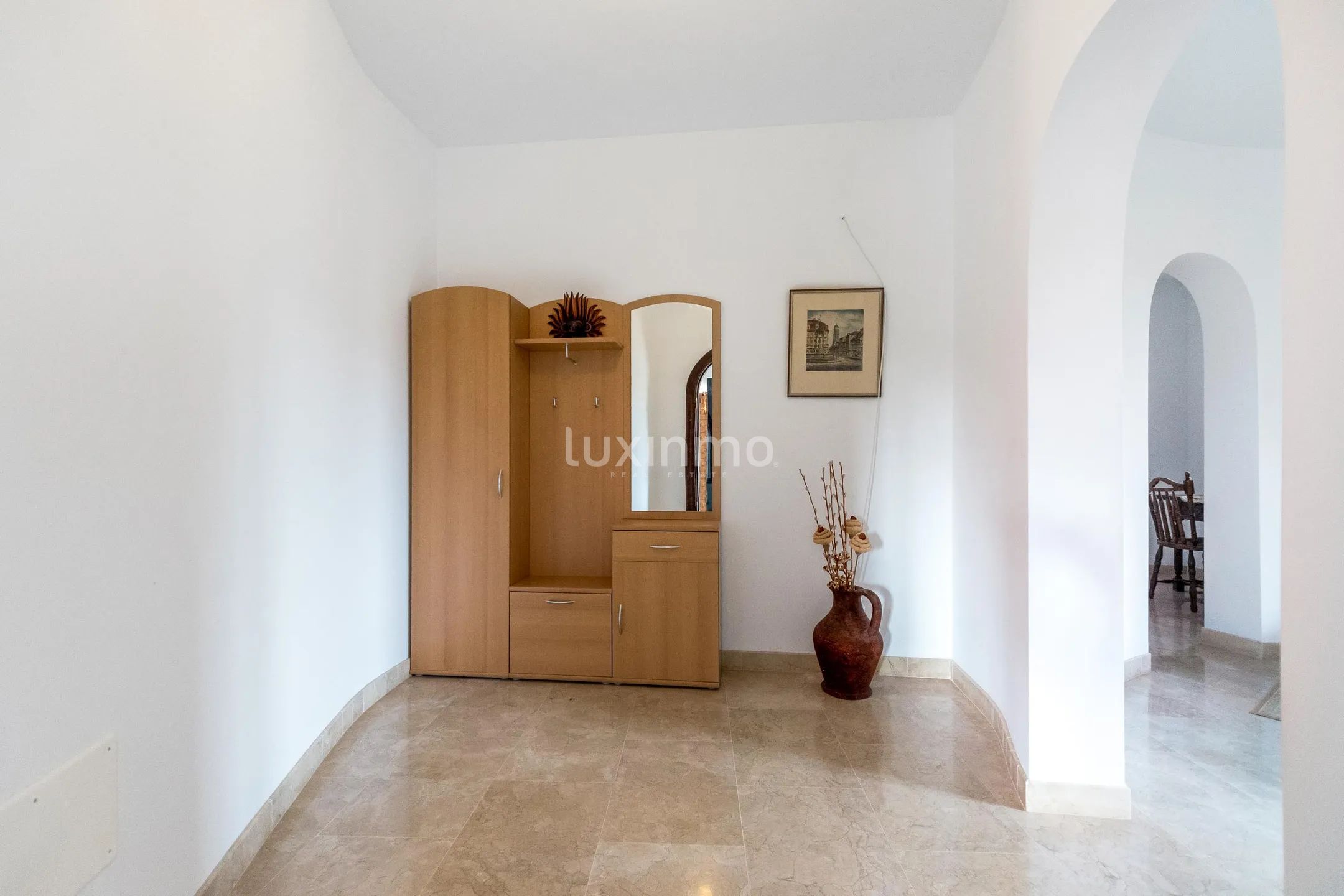 Spectacular villa with sea and panoramic views in Altea for sale — photo 12