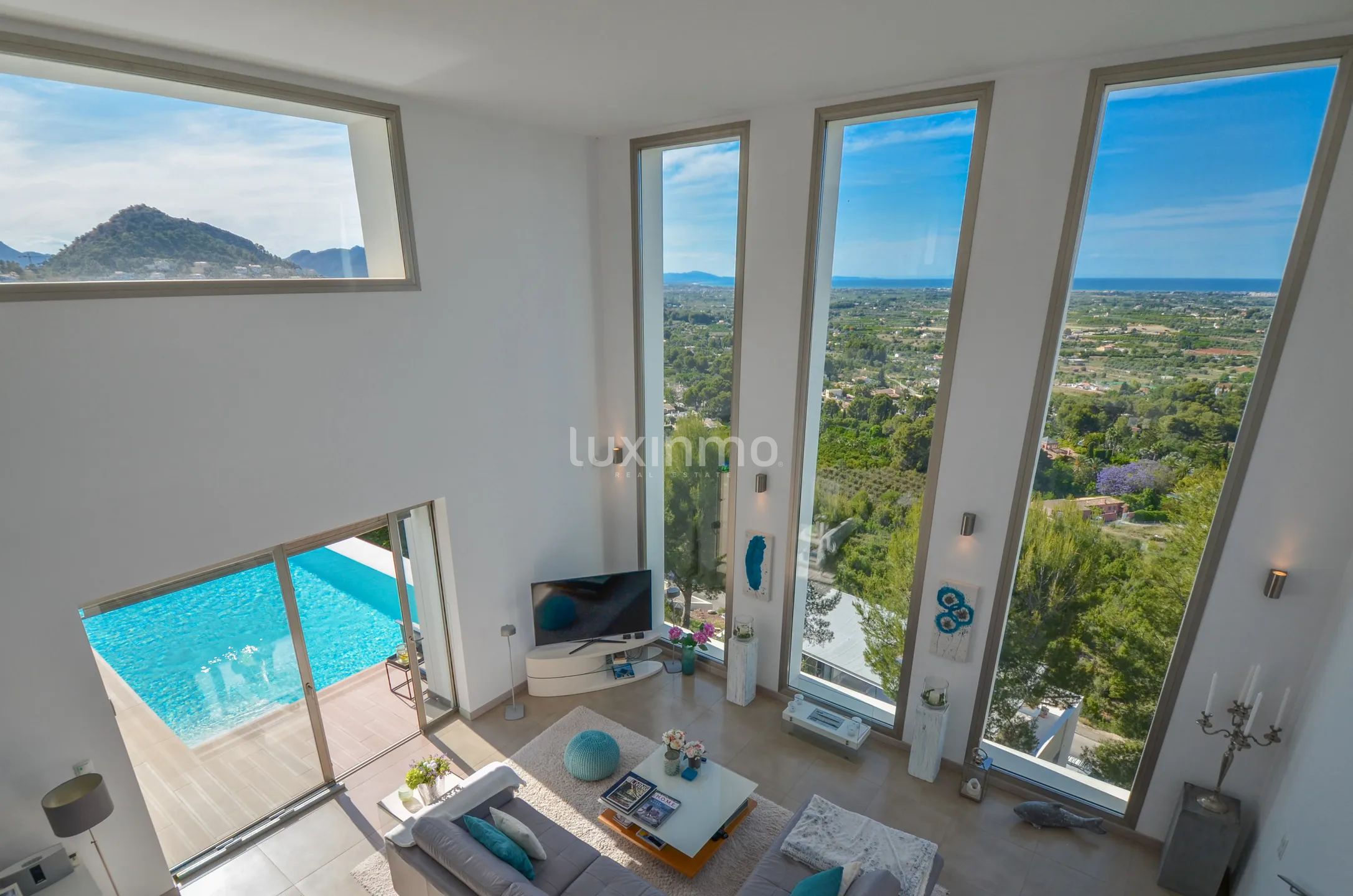 Modern villa with sea view and infinity pool near Denia — photo 8