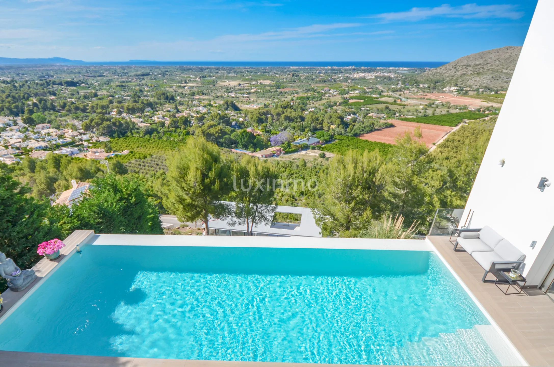 Modern villa with sea view and infinity pool near Denia — photo 7