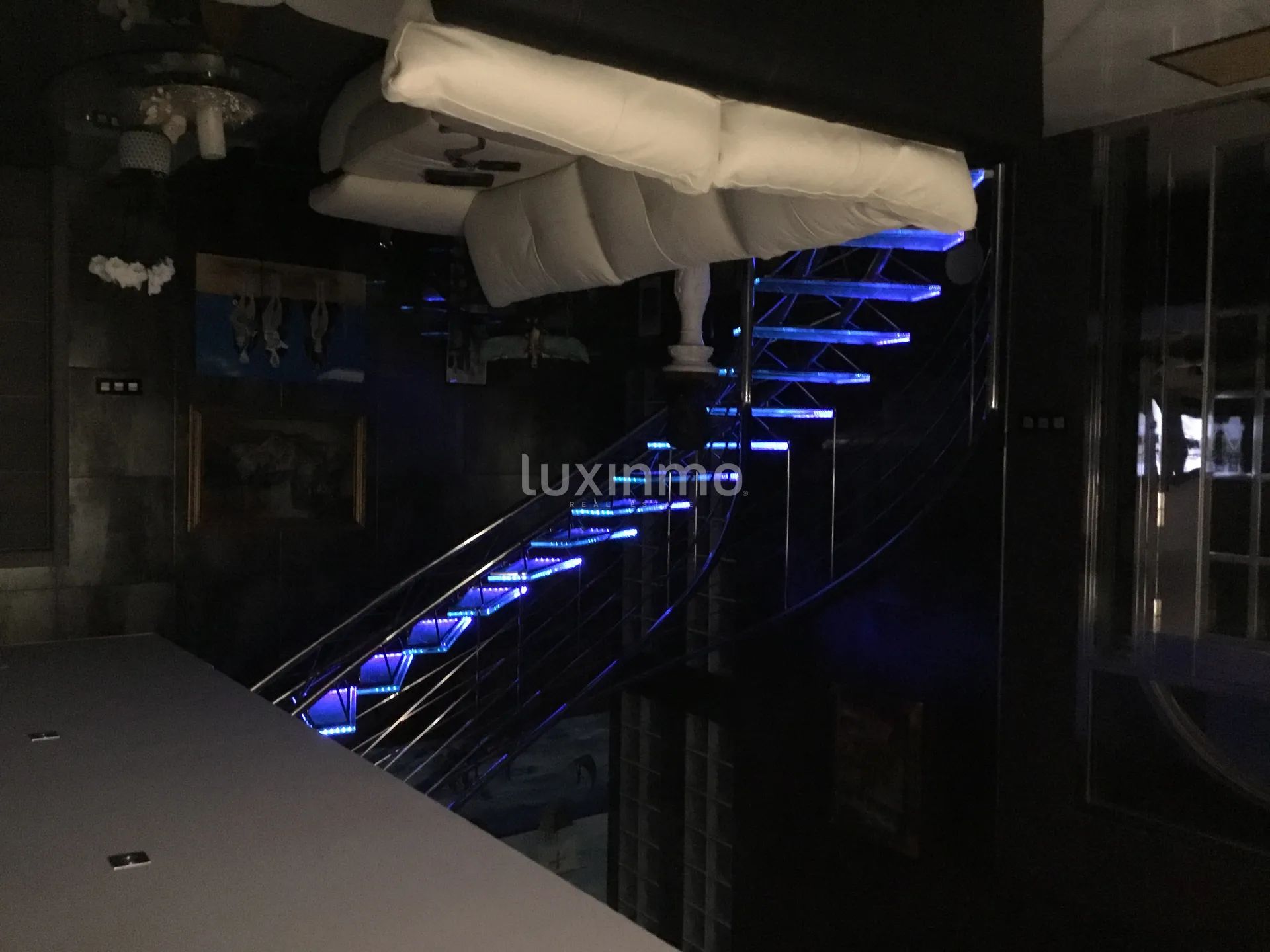 Вилла  с большим участком и видом на море в Кальпе — photo 8