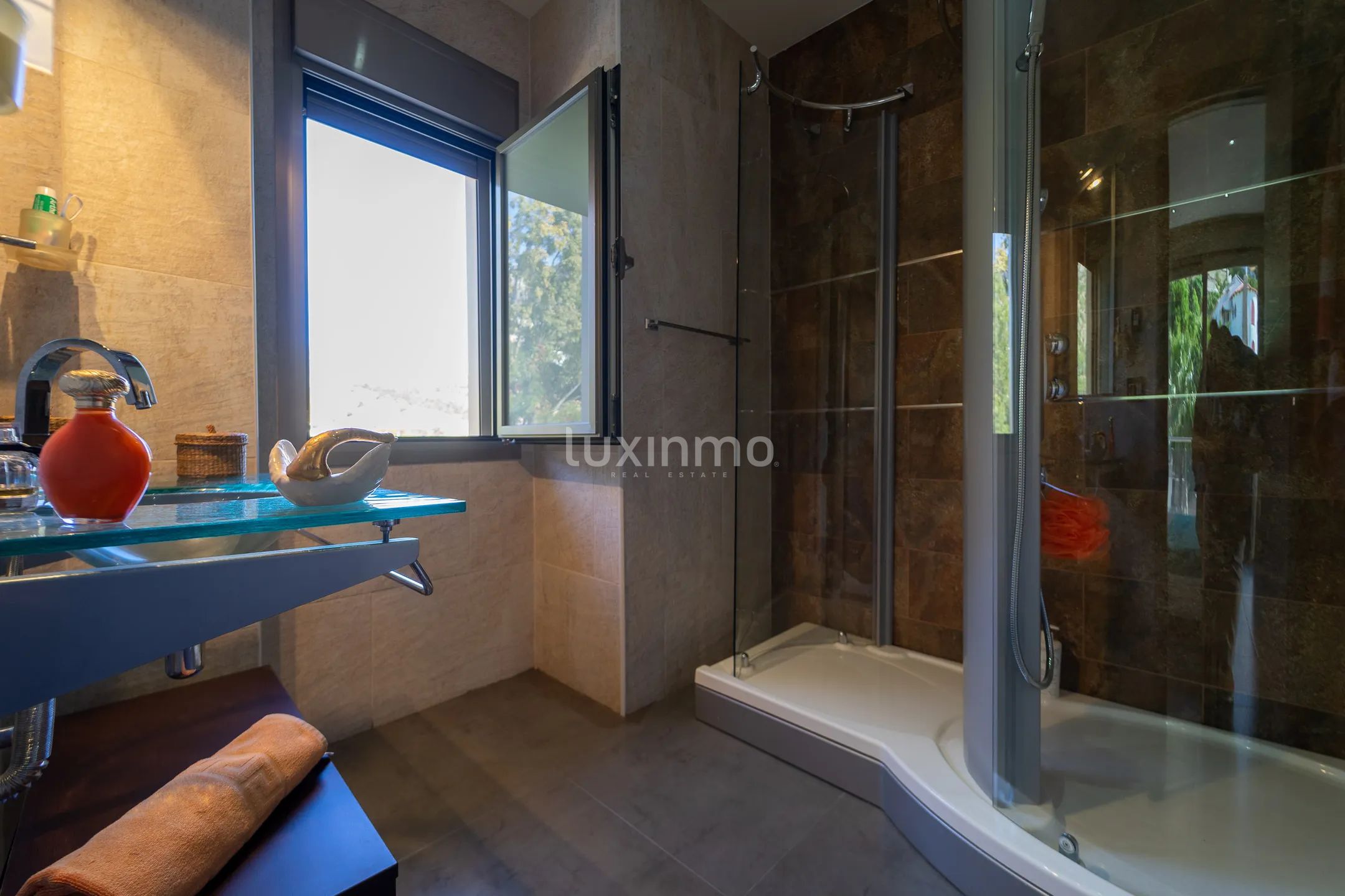 Вилла  с большим участком и видом на море в Кальпе — photo 30