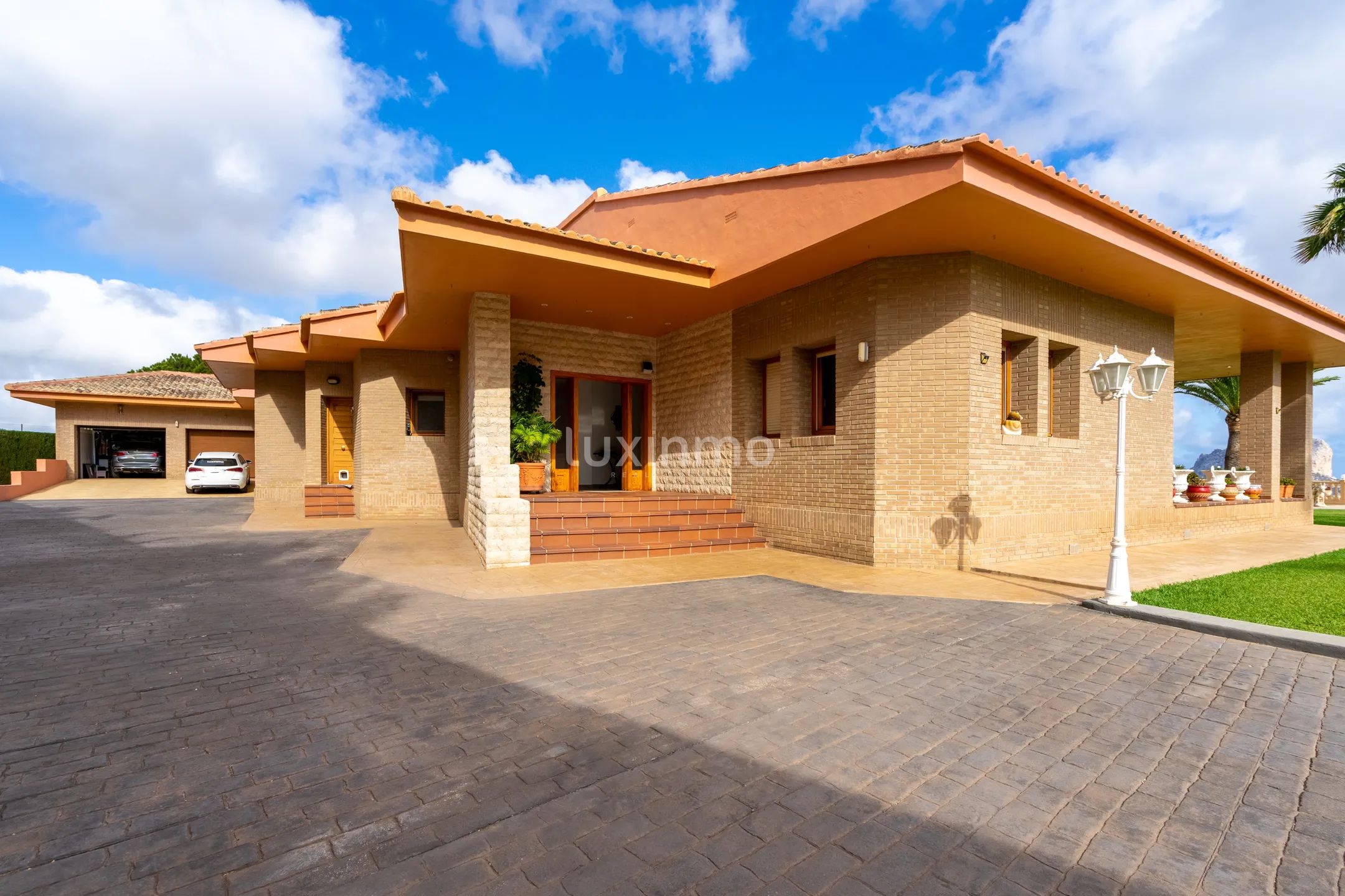 Villa with panoramic views for sale in Calpe — photo 5