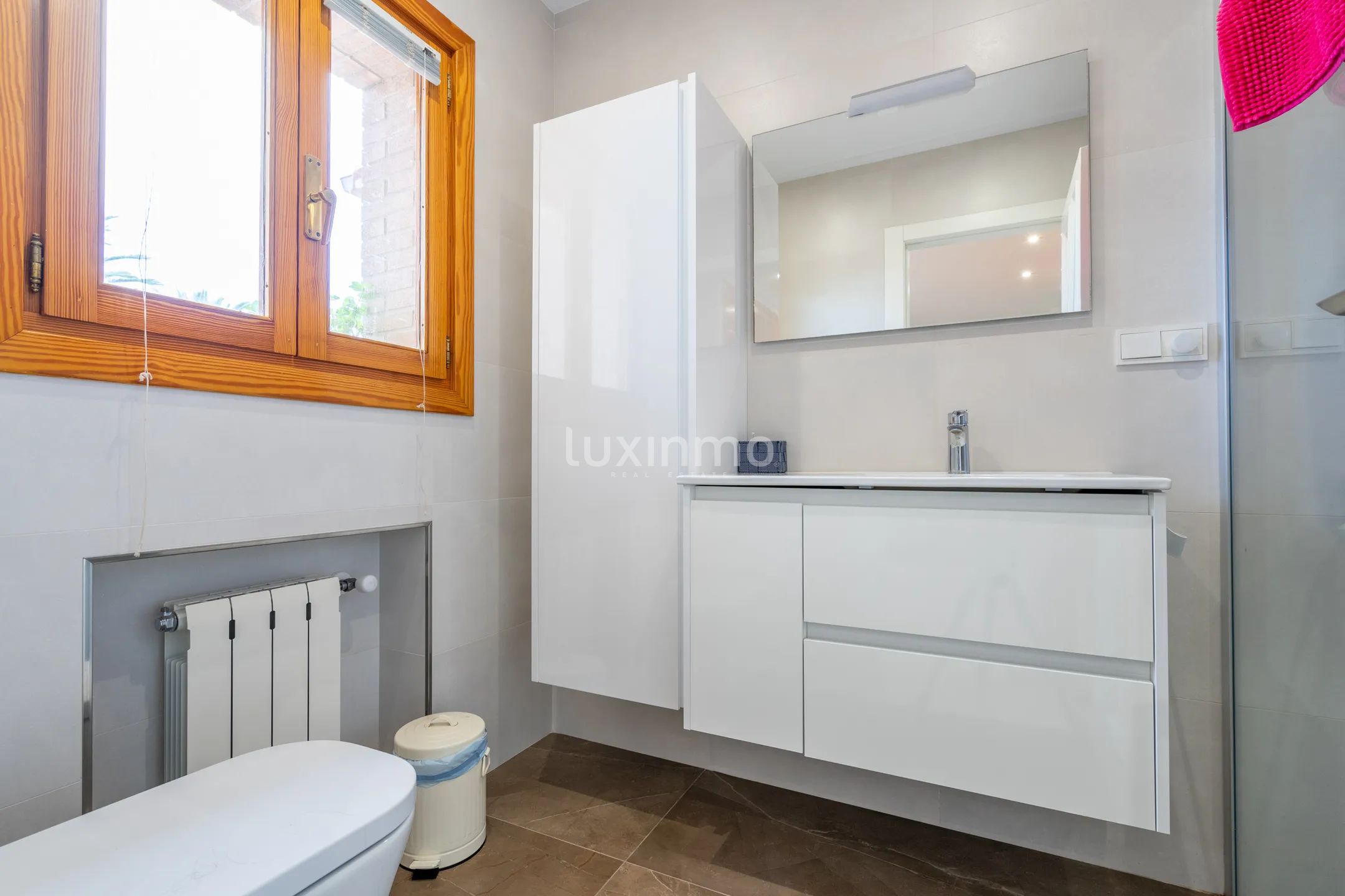 Se vende villa en Calpe con vistas panoramicas — photo 22