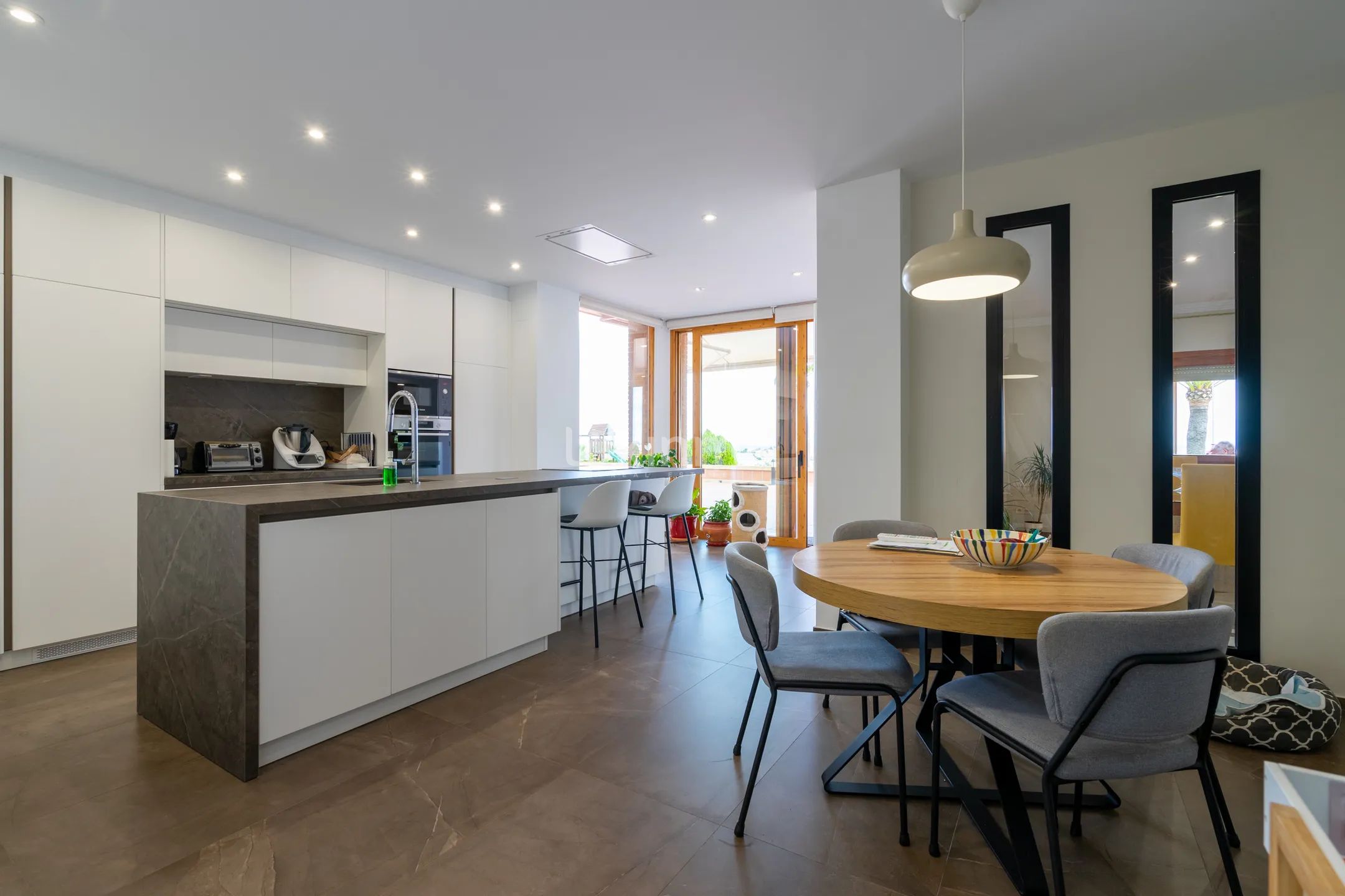 Se vende villa en Calpe con vistas panoramicas — photo 15