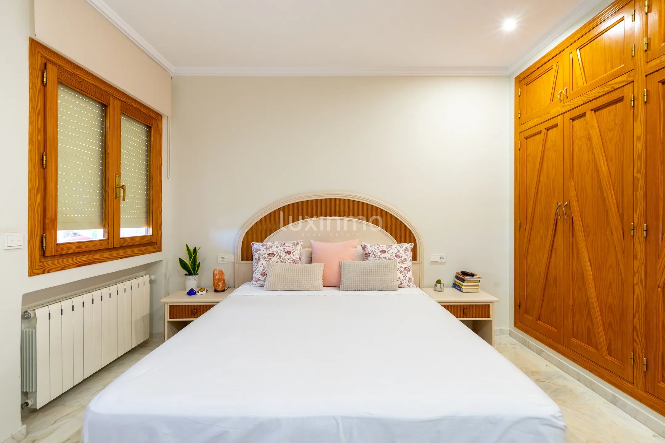 Se vende villa en Calpe con vistas panoramicas — photo 17