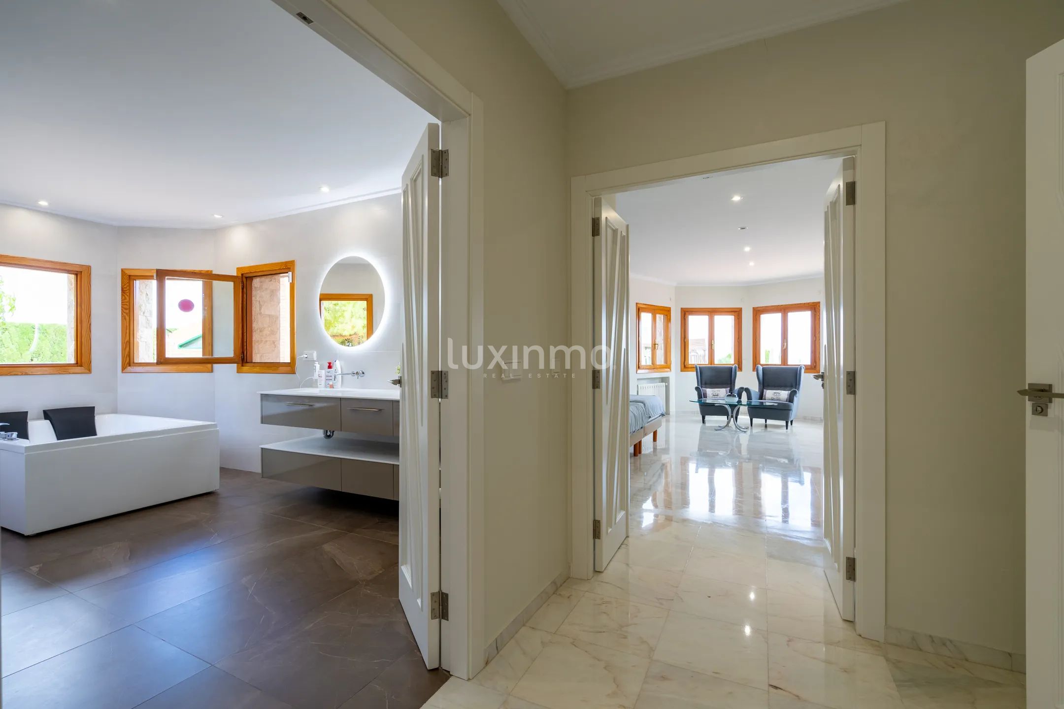 Villa with panoramic views for sale in Calpe — photo 23