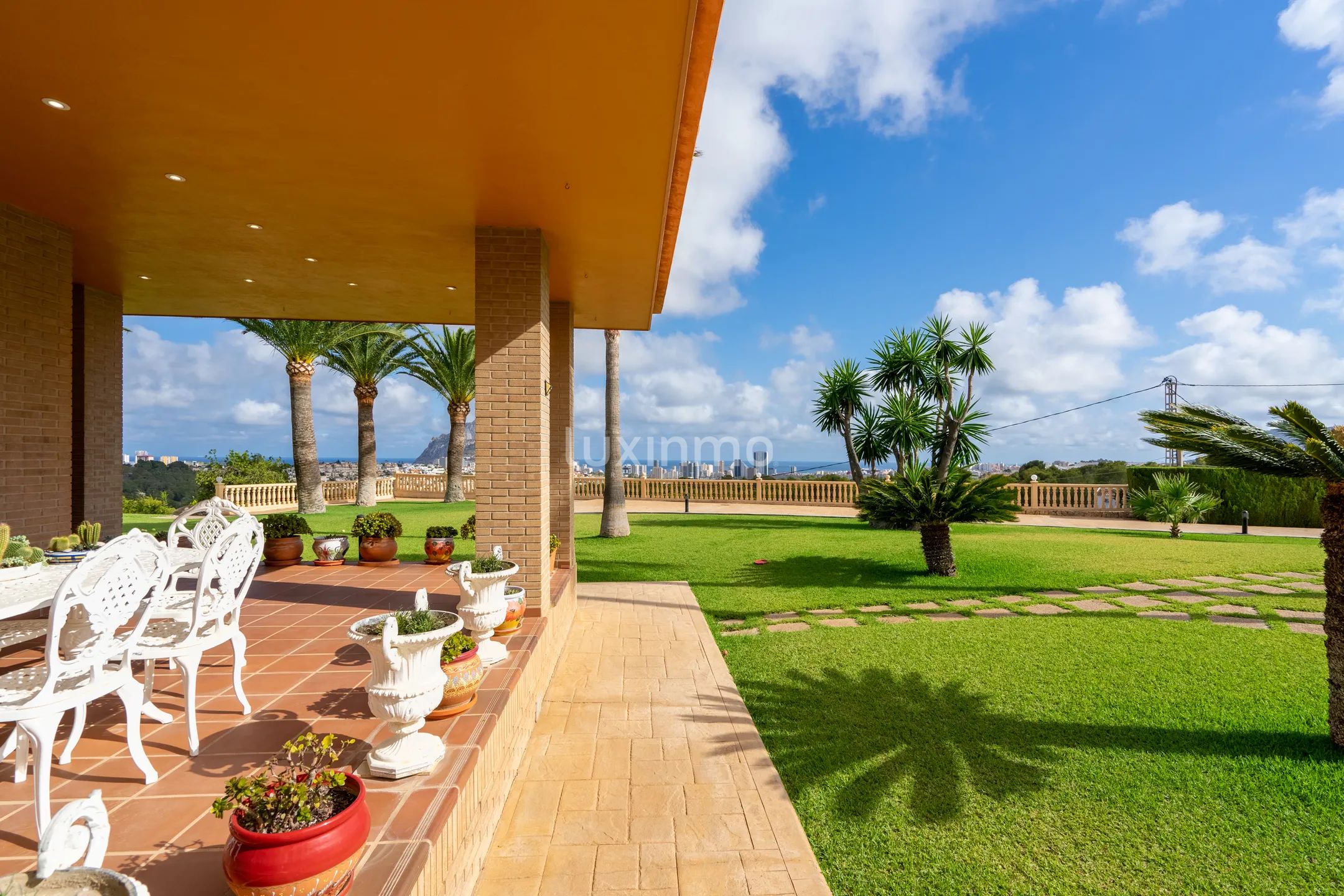 Villa with panoramic views for sale in Calpe — photo 41