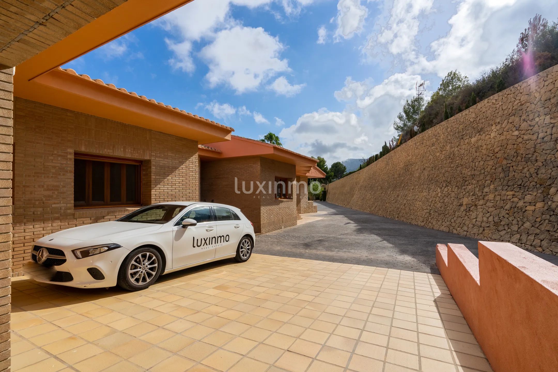 Se vende villa en Calpe con vistas panoramicas — photo 53